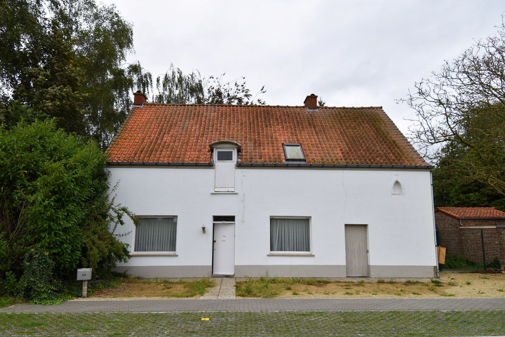 Alleenstaande woning te koop in Gullegem vlakbij Domein Bergelen foto 1