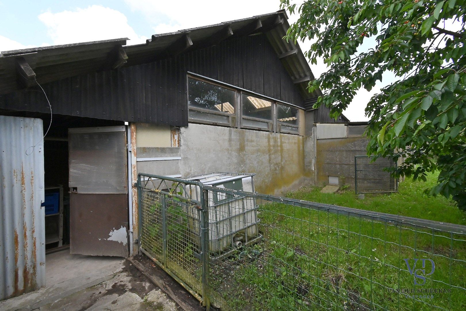 Degelijke eengezinswoning, landelijk gelegen  foto 35