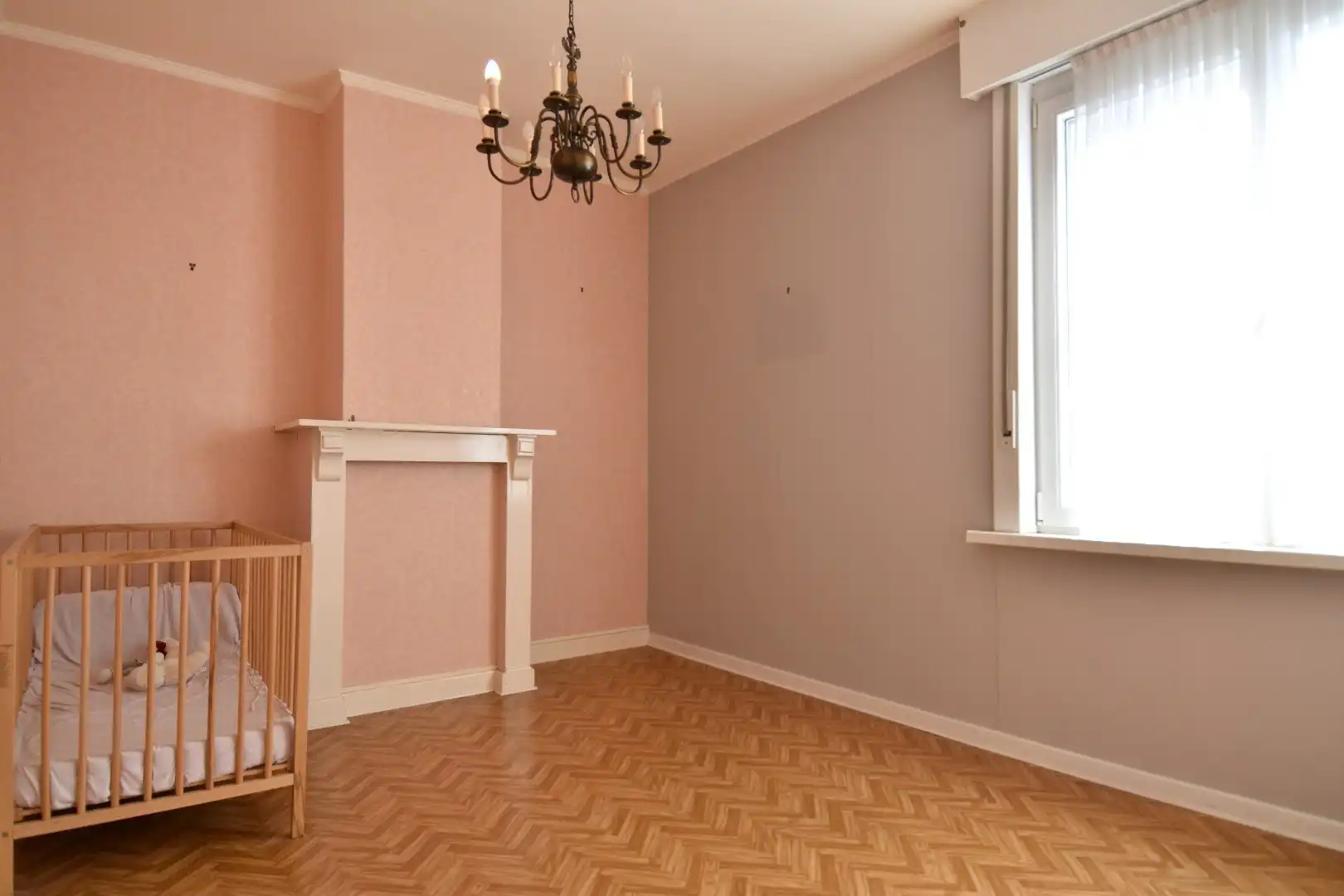 Charmante gezinswoning met 4 slaapkamers, tuin én garage te Bissegem foto 8