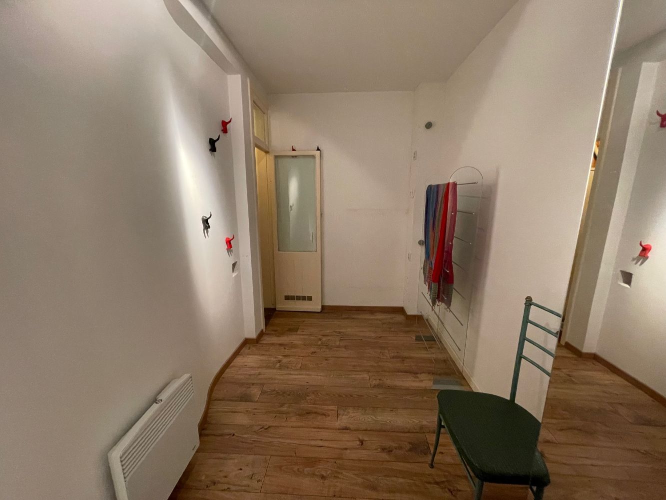 Instapklaar appartement in een charmant gebouw dichtbij de Zeedijk. foto 8