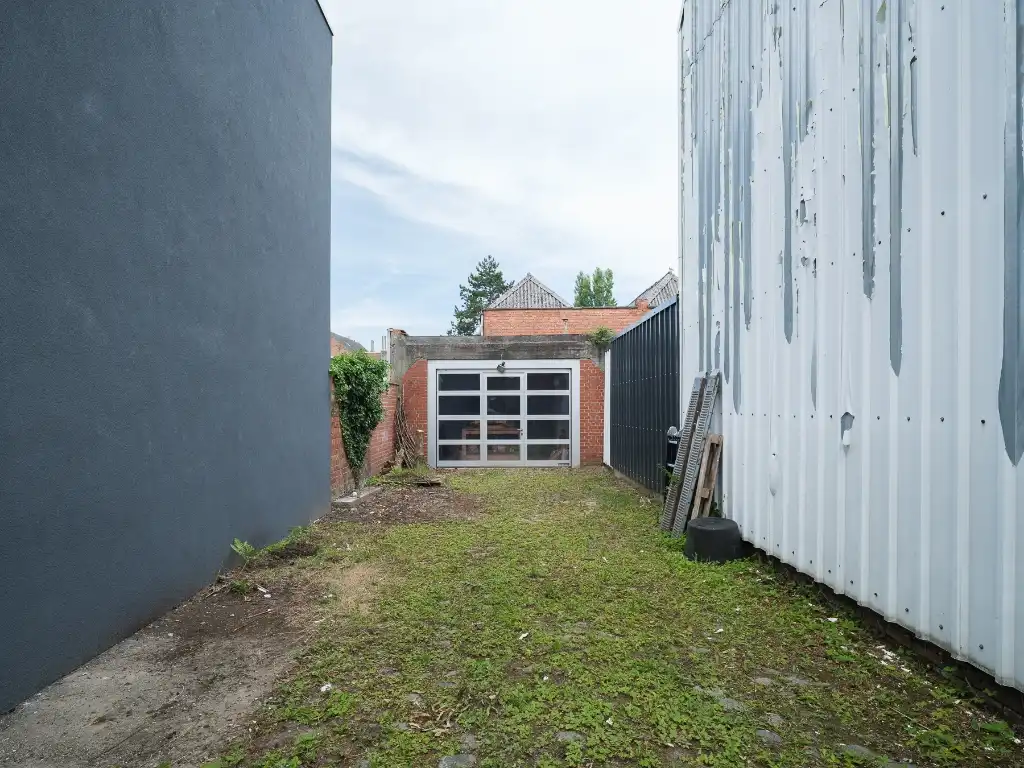 Bouwgrond met atelierruimte op toplocatie nabij Gent foto 2