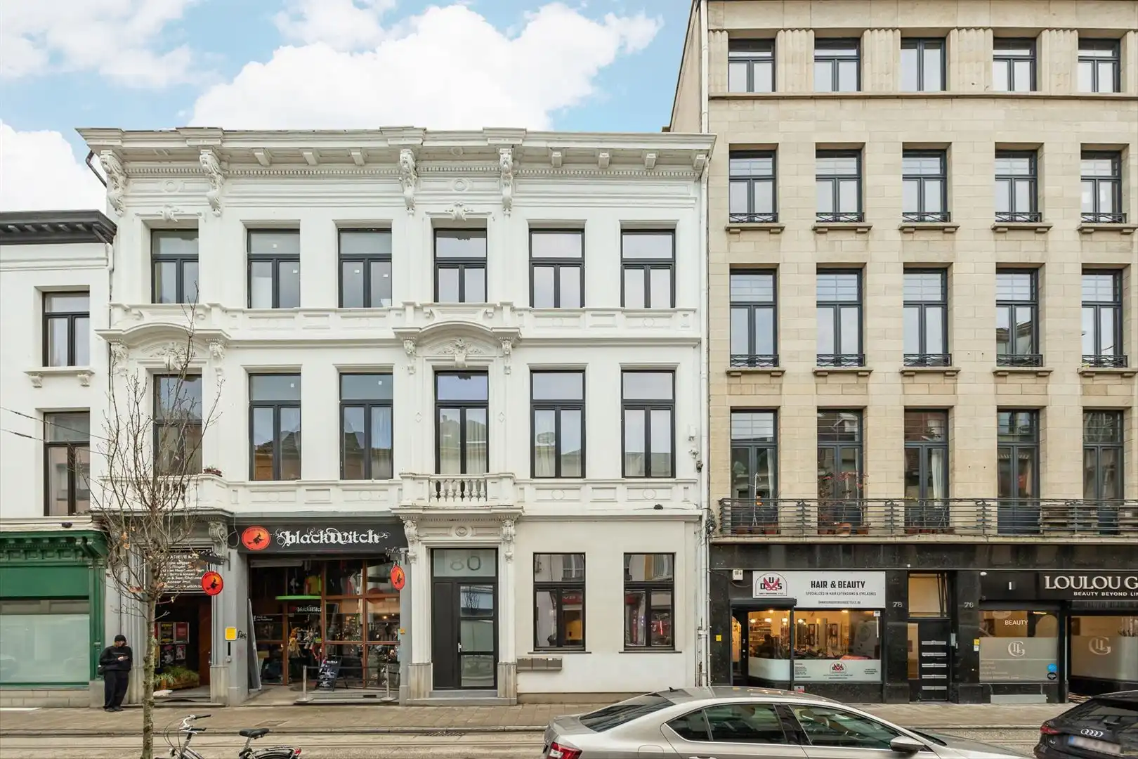 Stijlvol gelijkvloers met stadstuin  foto {{pictureIndex}}