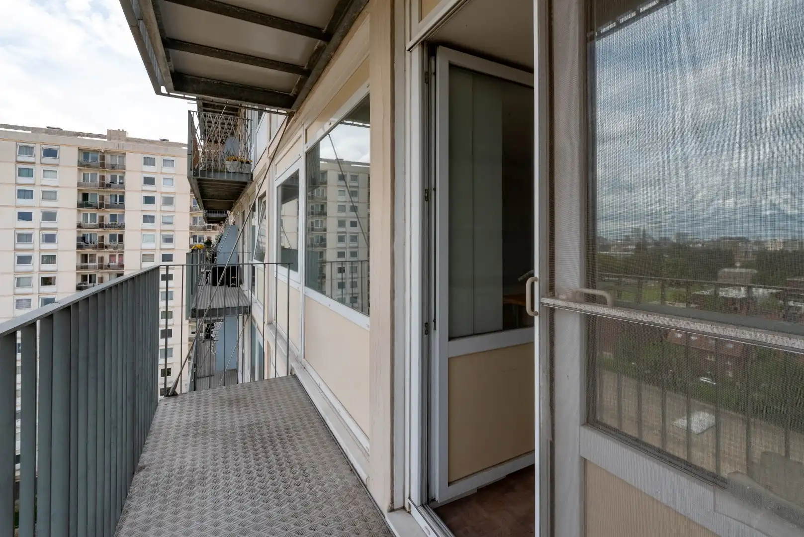 2 slaapkamer appartement met veel lichtinval foto 6