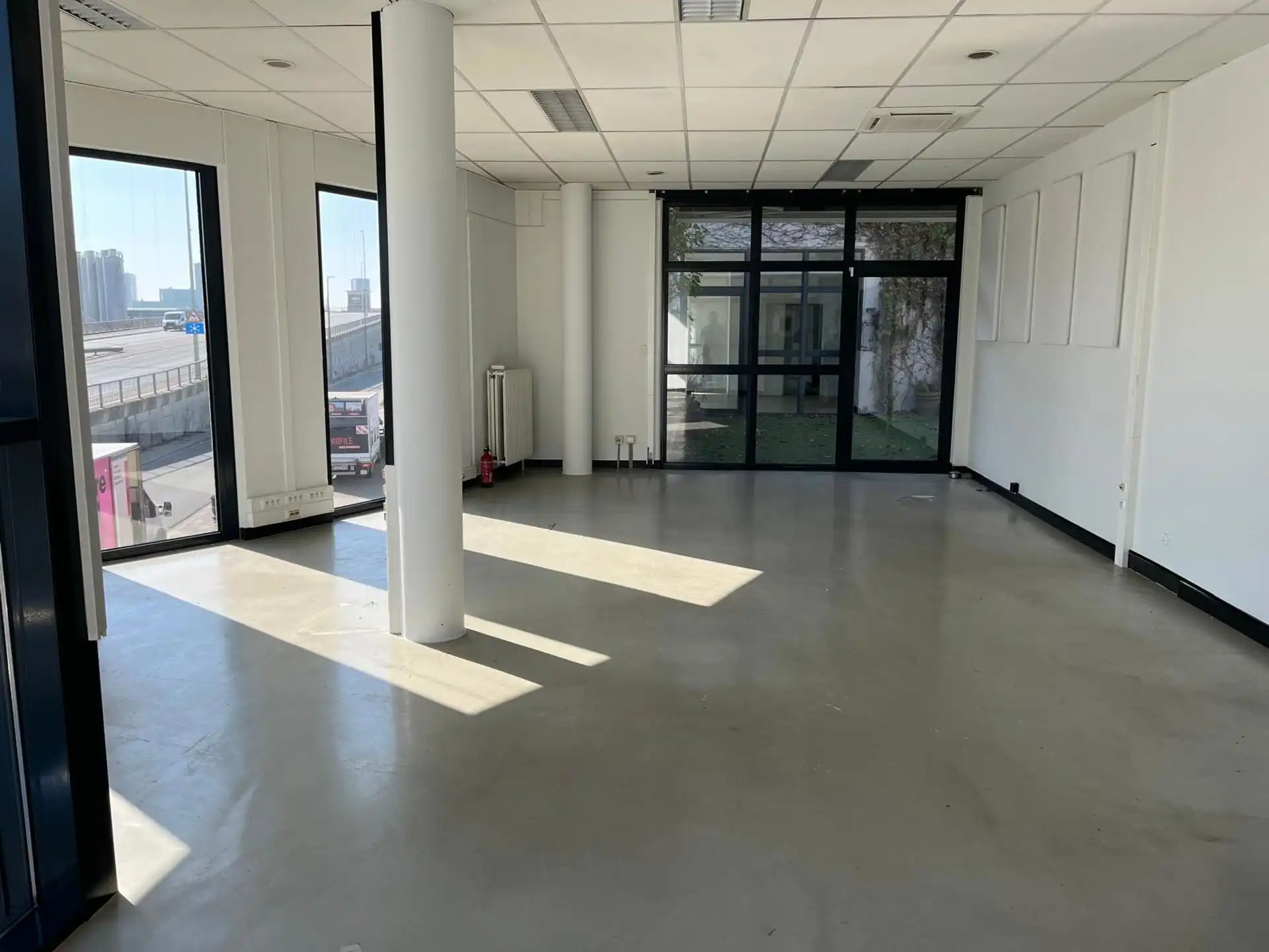 Kantoorruimte van 350 m² - Narvikstraat, Antwerpen foto 4