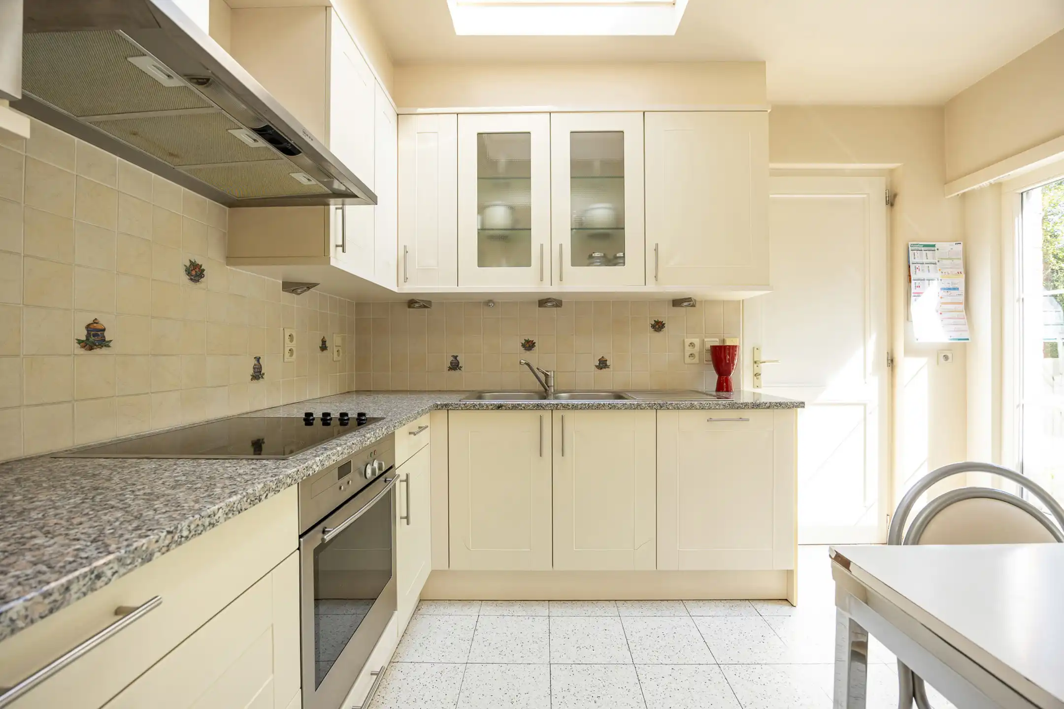 Charmante woning met 4 slpks op 742 m² met achteringang foto 14