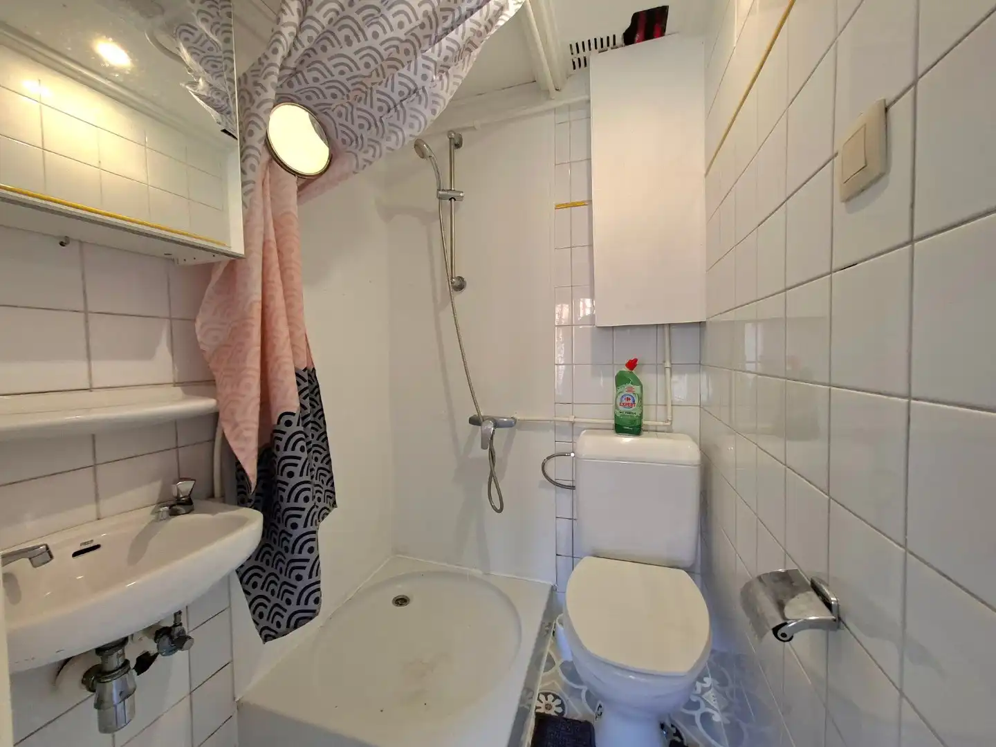 Gezellig typisch Brugs huisje foto 5