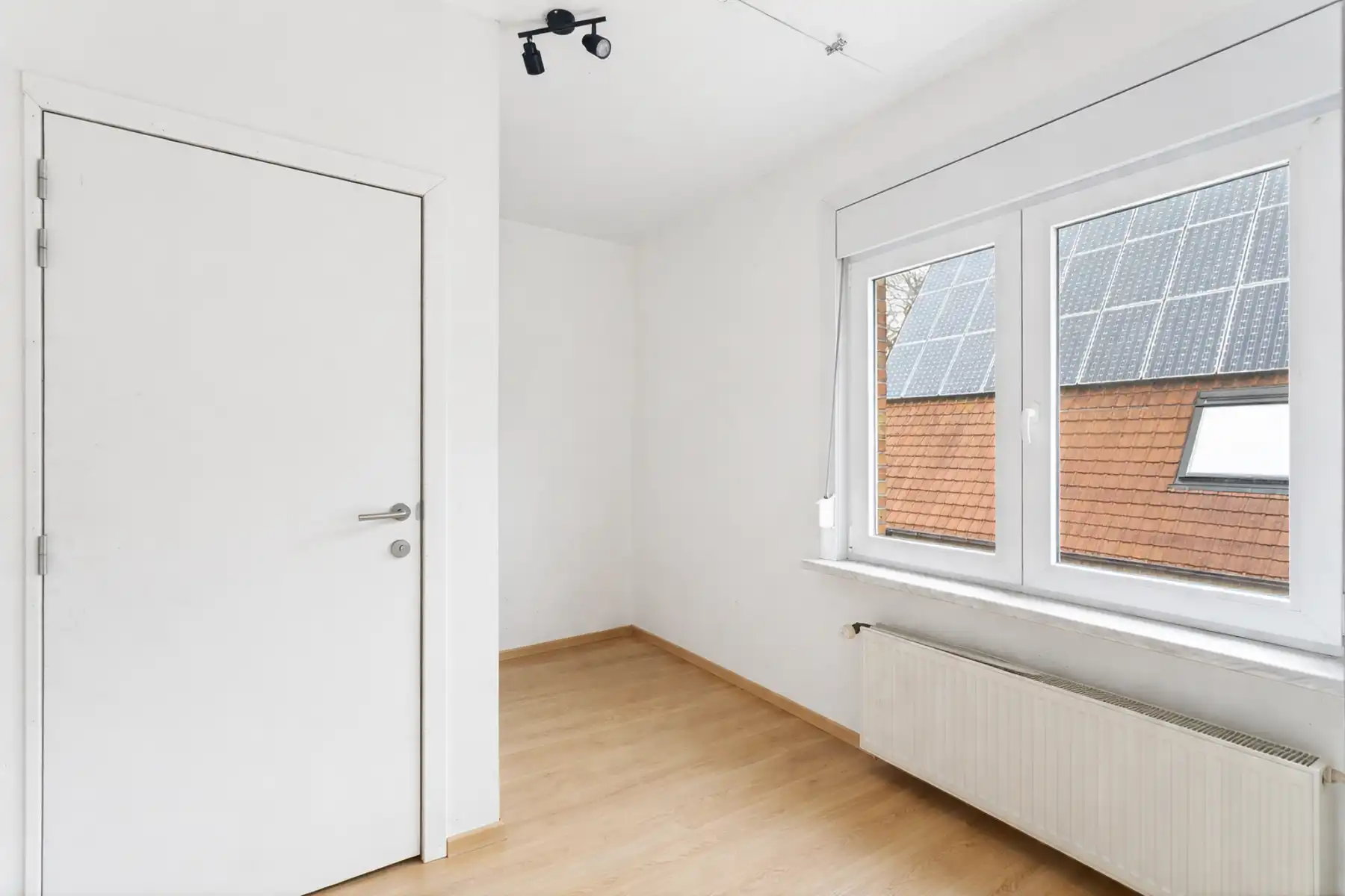 Gezinswoonst in hartje Sint-Andries! foto 16