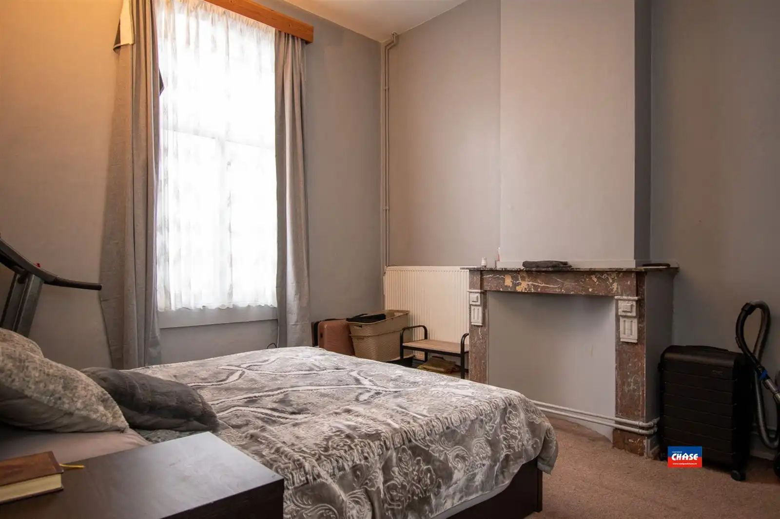 Ruime tweewoonst met mogelijk 9 slaapkamers en tuin foto 19