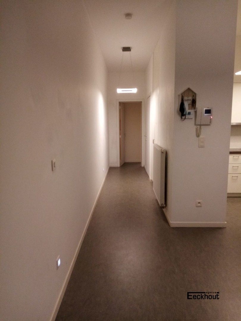 Modern gelijkvloersappartement in recente residentie Sea Gardens foto 10