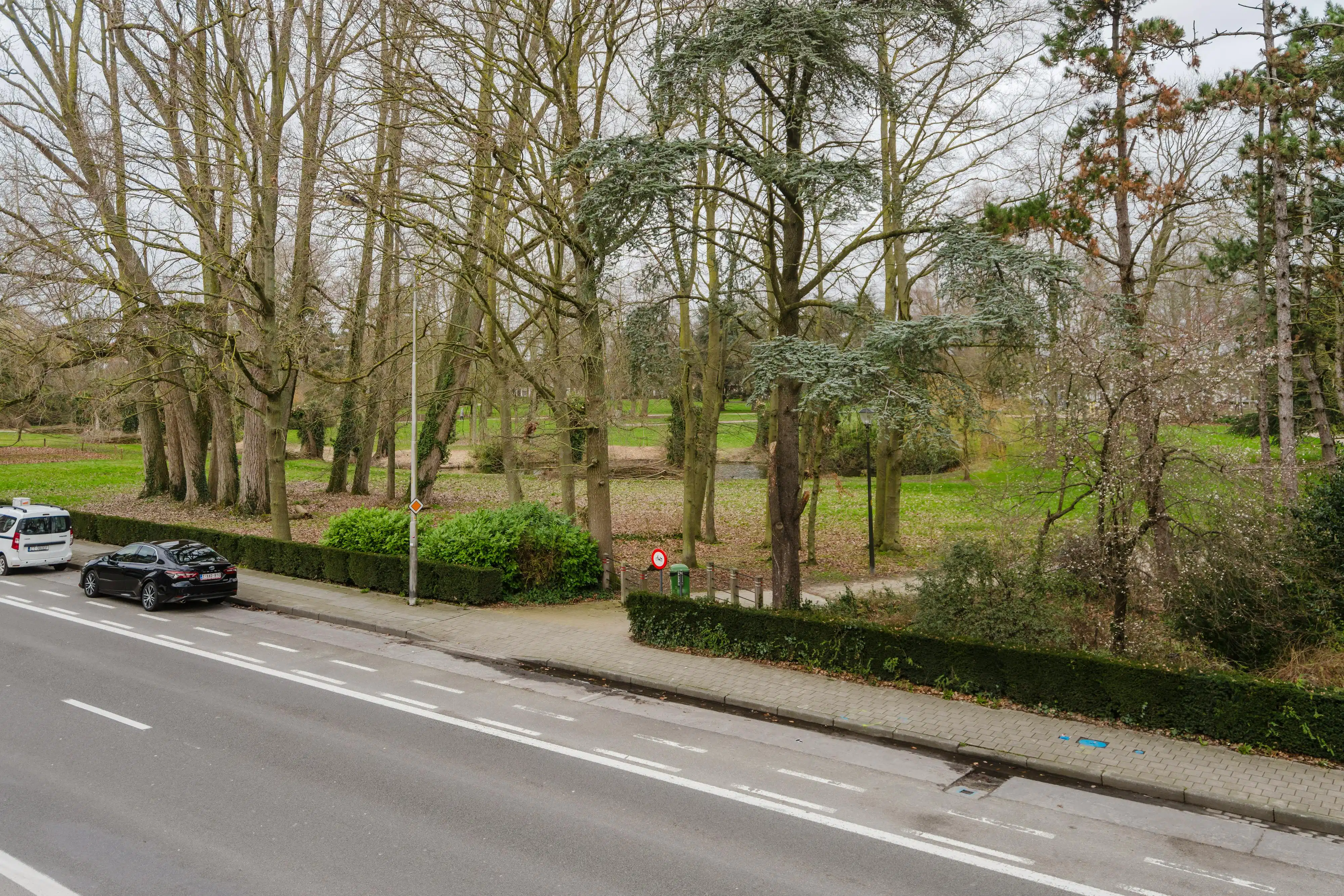Opbrengsteigendom te koop te Kortrijk – nieuwbouw in één geheel foto 15