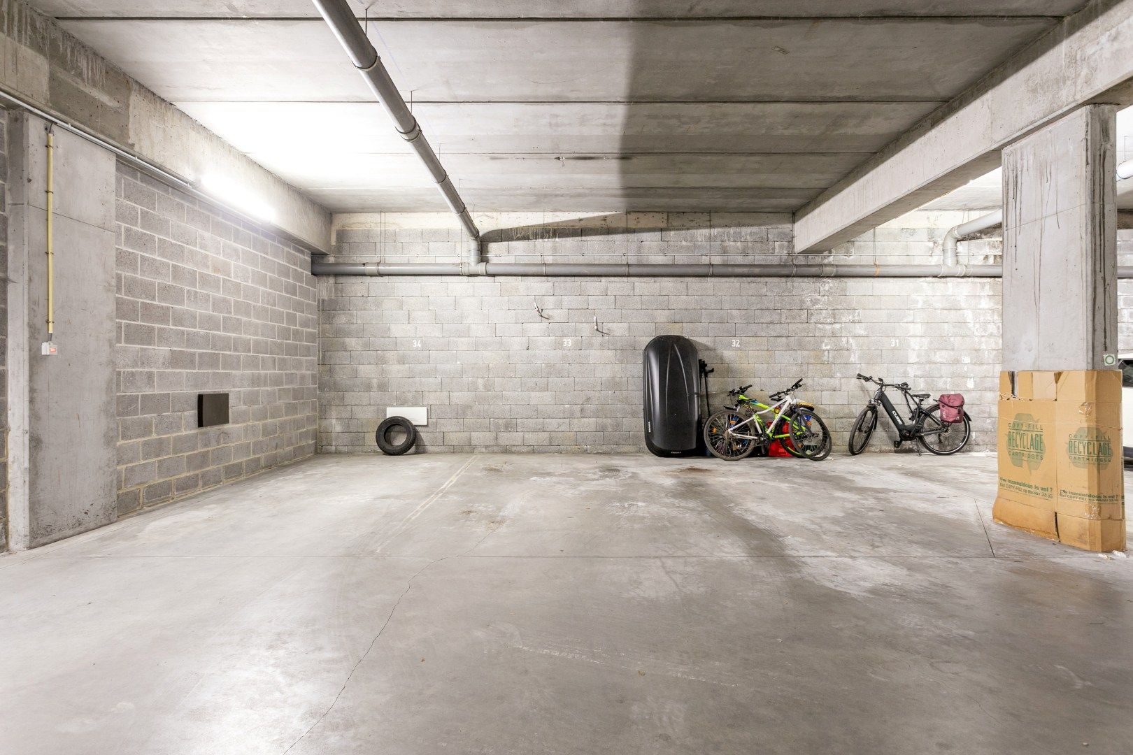 Appartement (78m²) 1 slpk, kelder en autostpl te koop centrum Halle foto 13