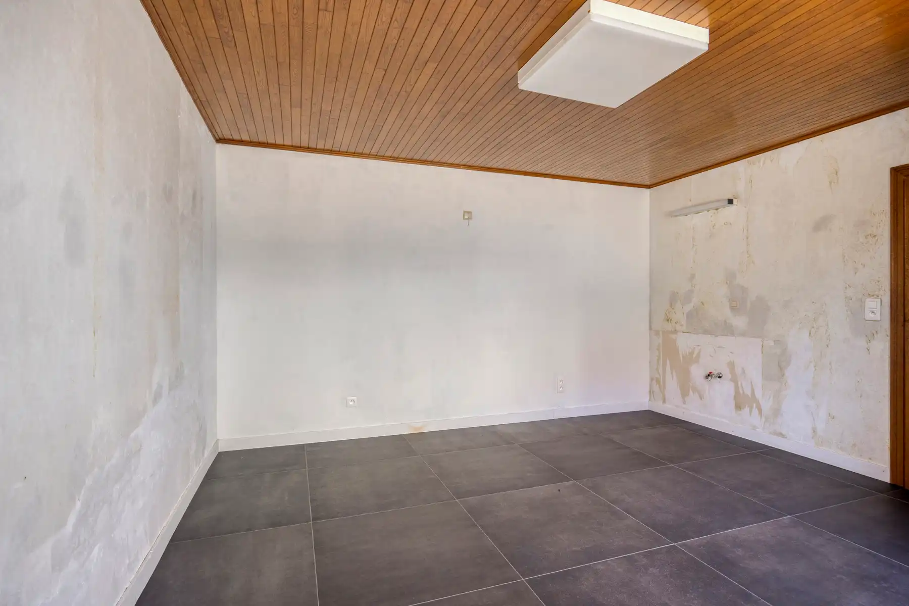Zeer leuke woning in het dorpscentrum van Nederhasselt foto 10