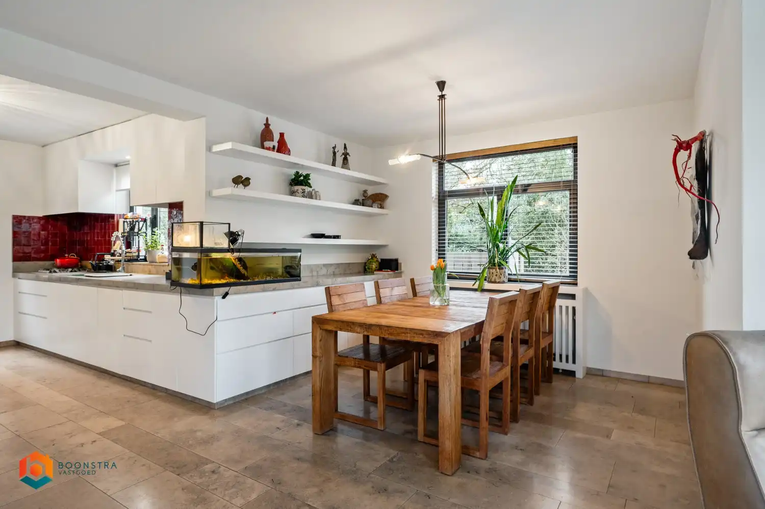 Karaktervol landhuis met 4 slpkrs en aanhorigheden op 27a50ca te Keerbergen foto 5