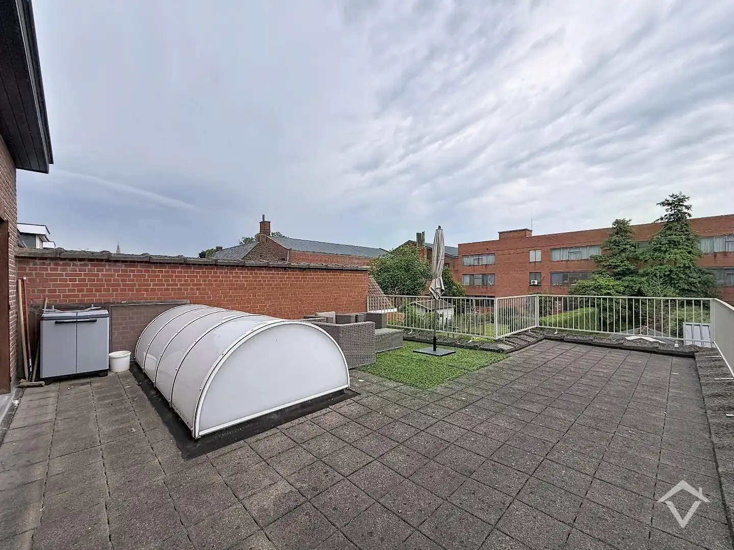 Duplex appartement met 2 slaapkamers groot terras te Handzame foto 10