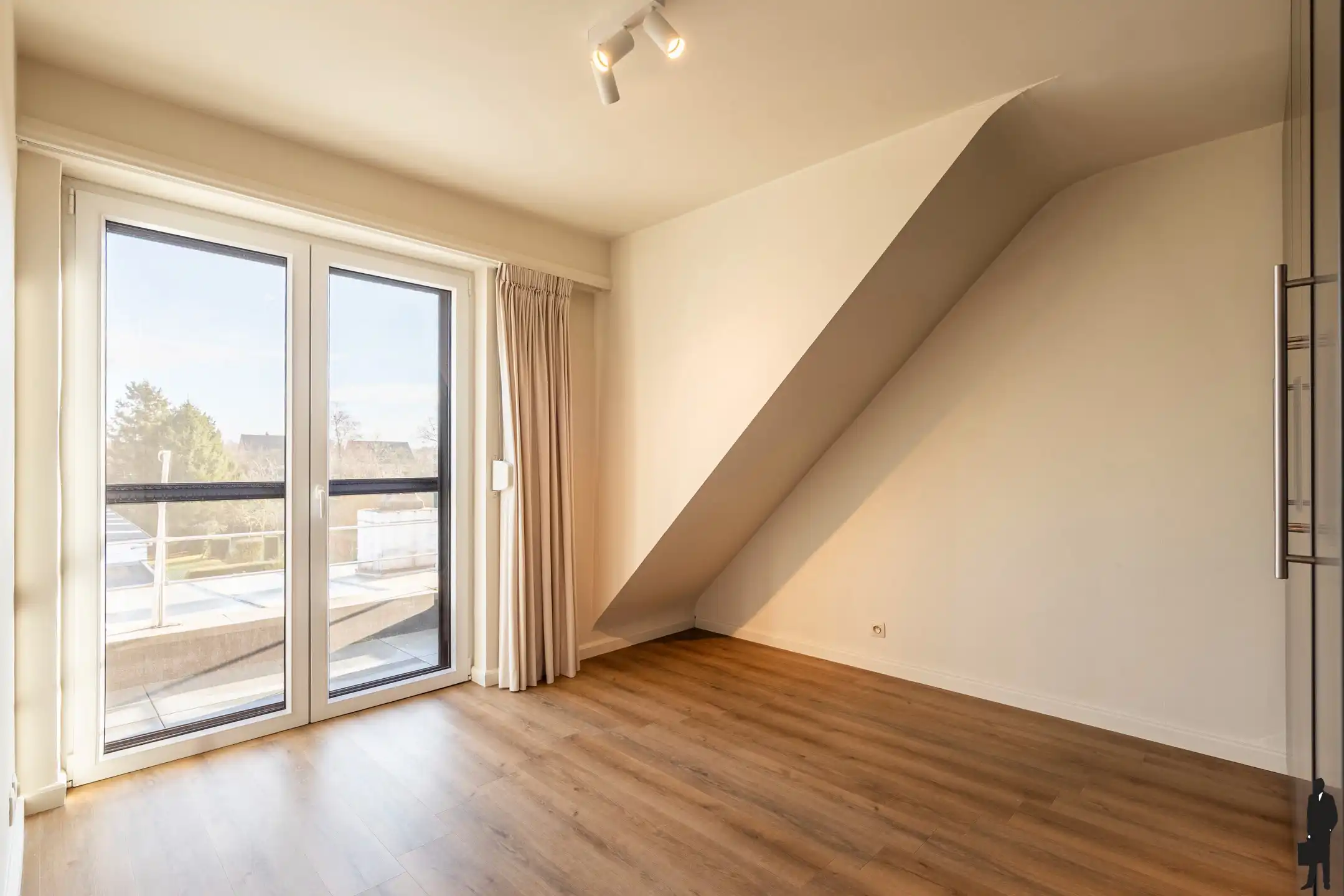 Gerenoveerd 2-slaapkamerappartement met terras in Schilde foto 11