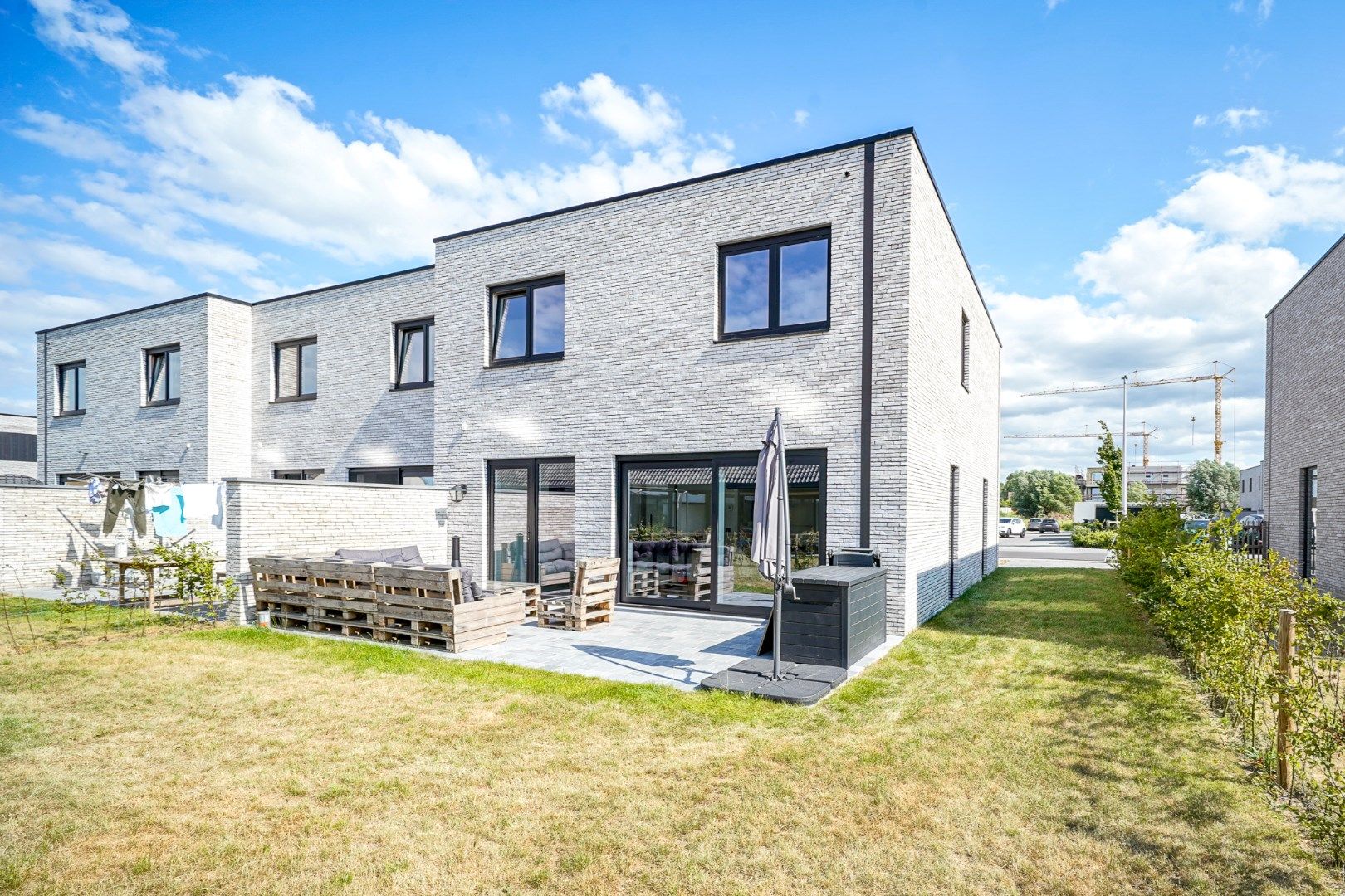 Instapklare halfopen nieuwbouwwoning in rustige wijk te Roksem (Oudenburg)  foto 24