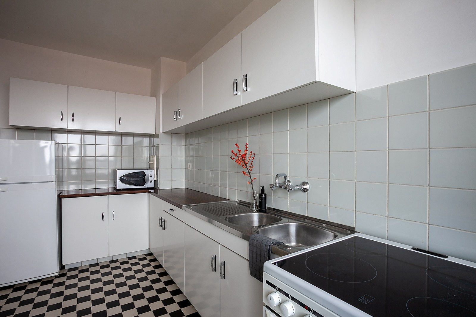 1-slaapkamer appartement op de 11de verdieping foto 12