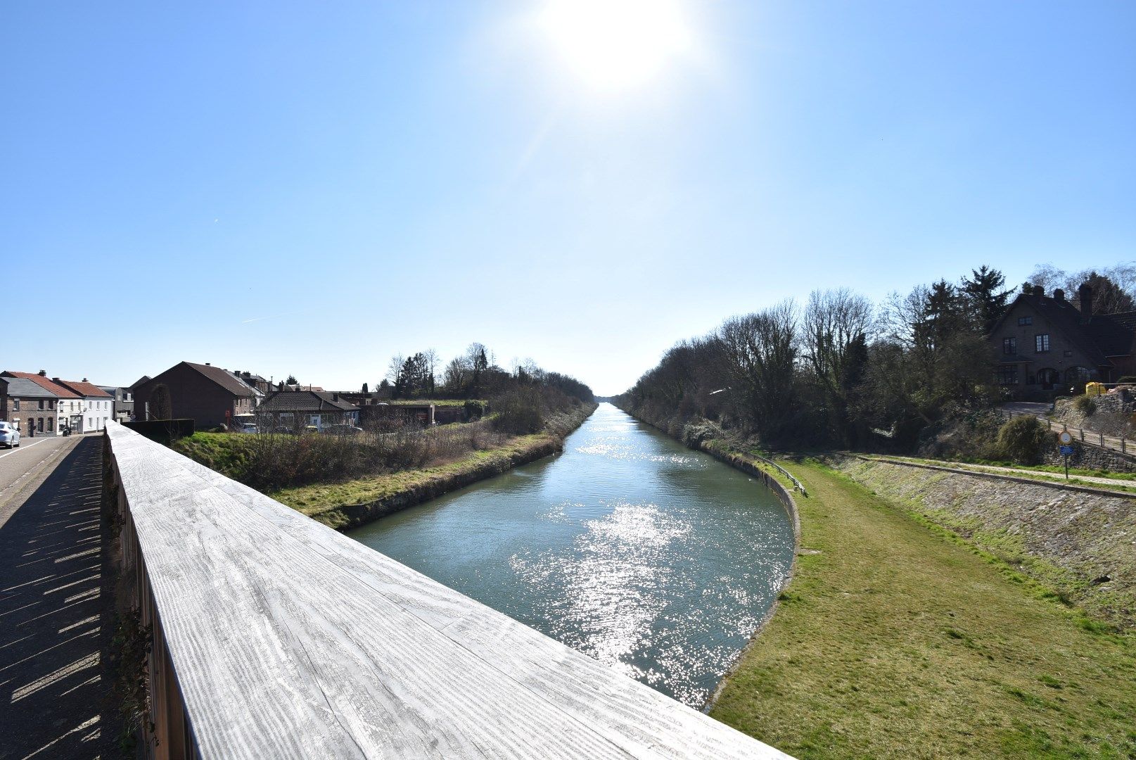 Stijlvol appartement op de tweede verdieping met prachtig uitzicht op het kanaal foto 28