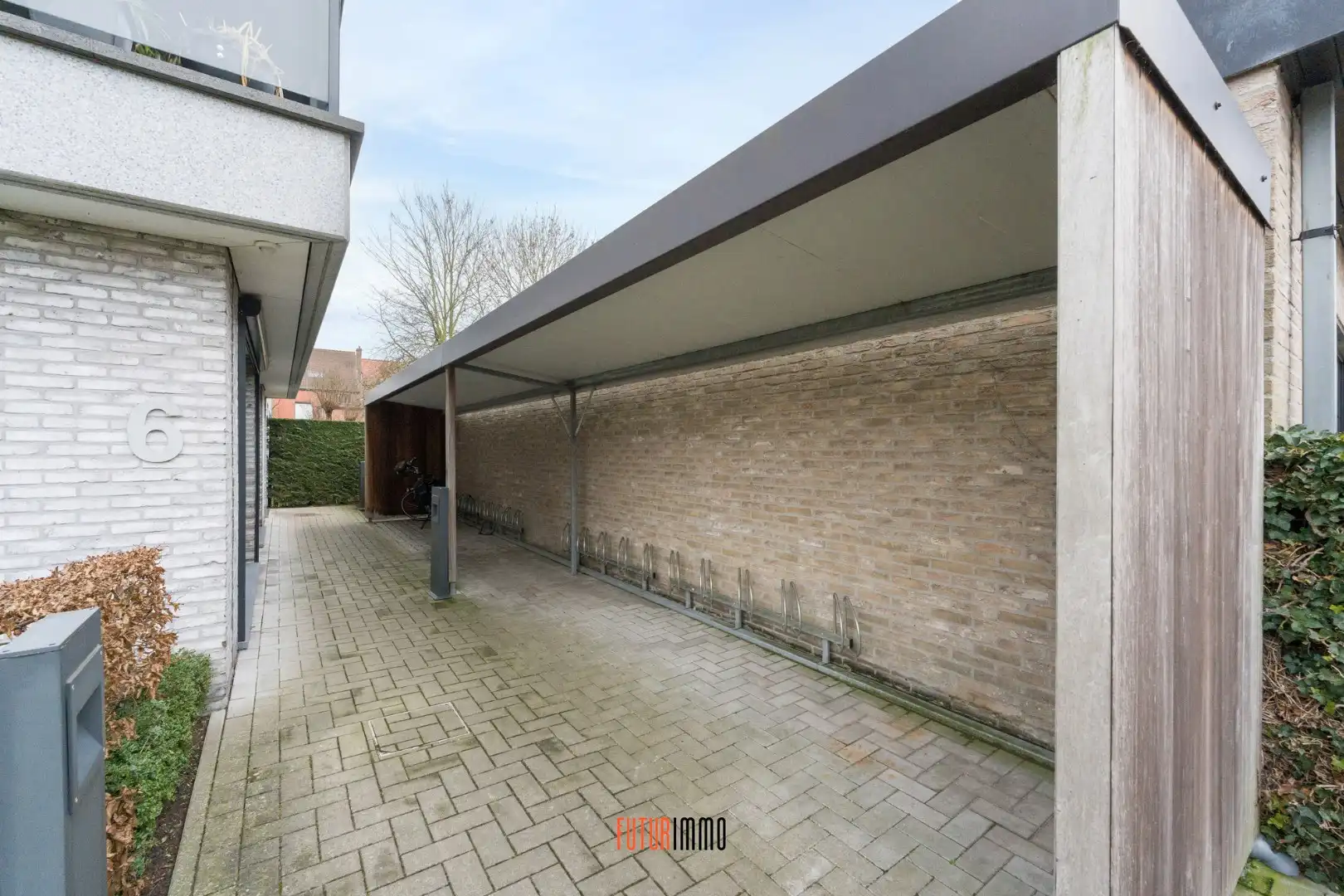 Hoekappartement met bovengrondse parking foto 12