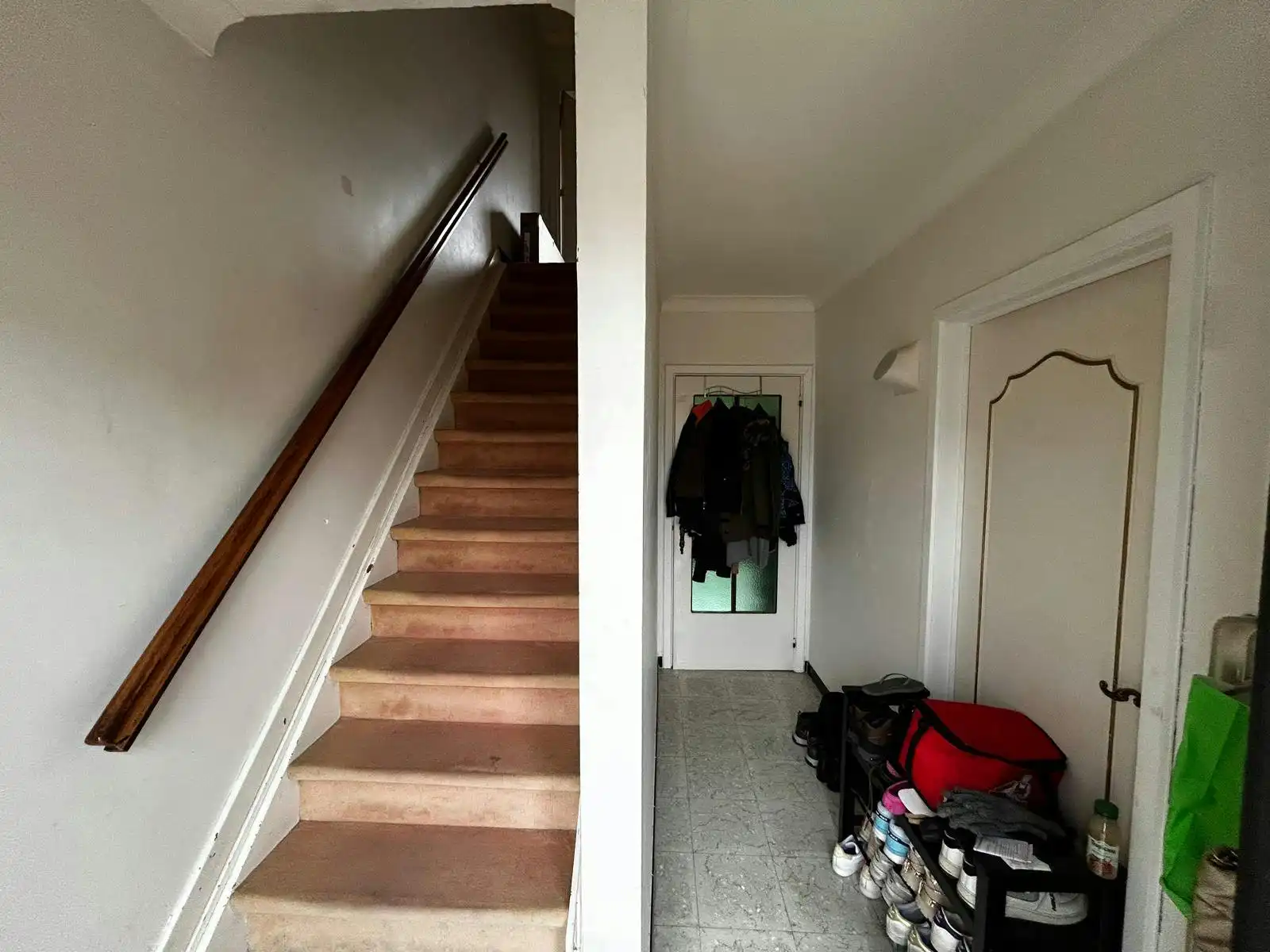 Te renoveren woning met 3 slaapkamers te koop in Aalter foto 6