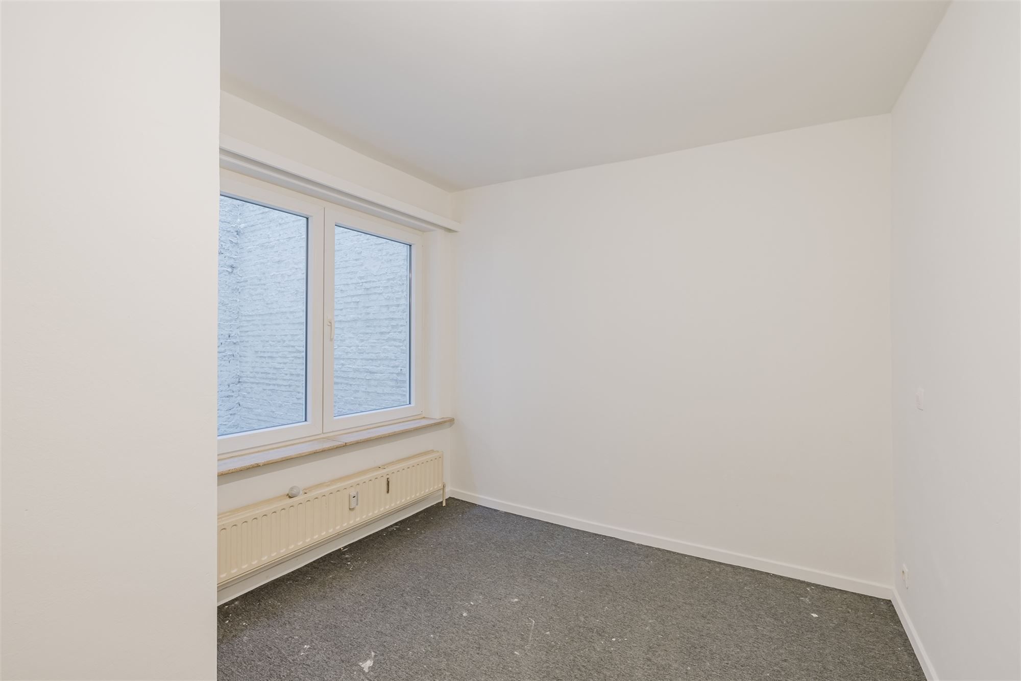 Interessant twéé slaapkamer appartement op top ligging in Gent  foto 15