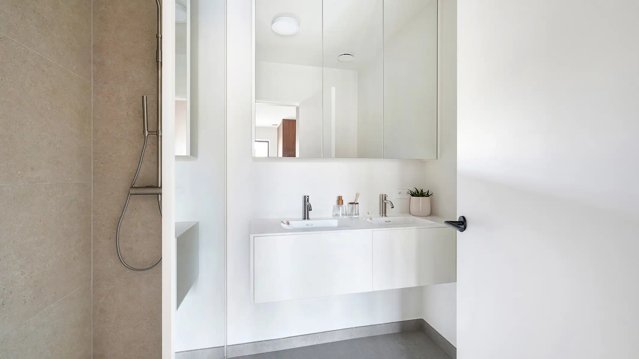 Gelijkvloers nieuwbouwappartement SOUTH VIEW foto 16