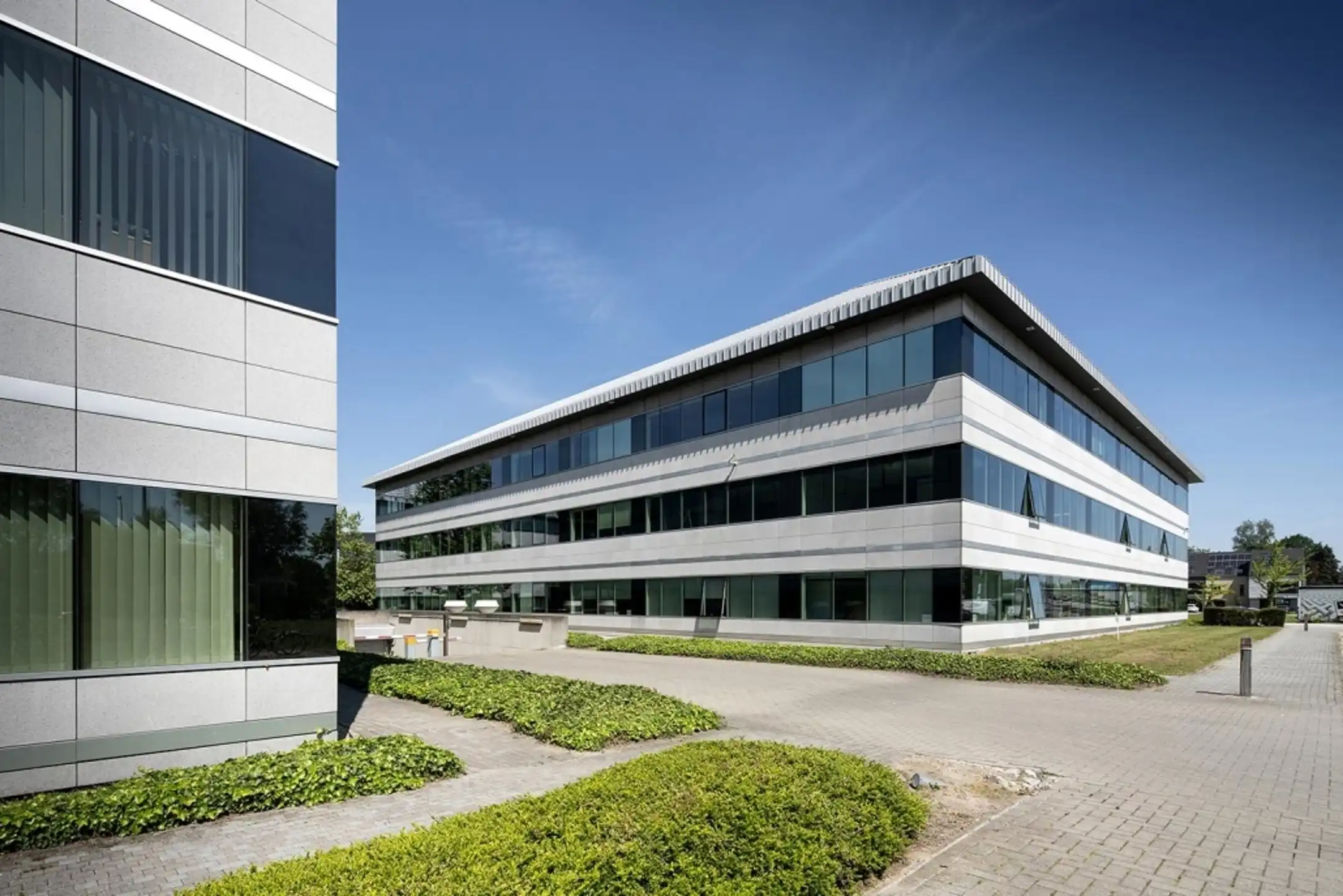 Kantoor 153m² te huur foto 7