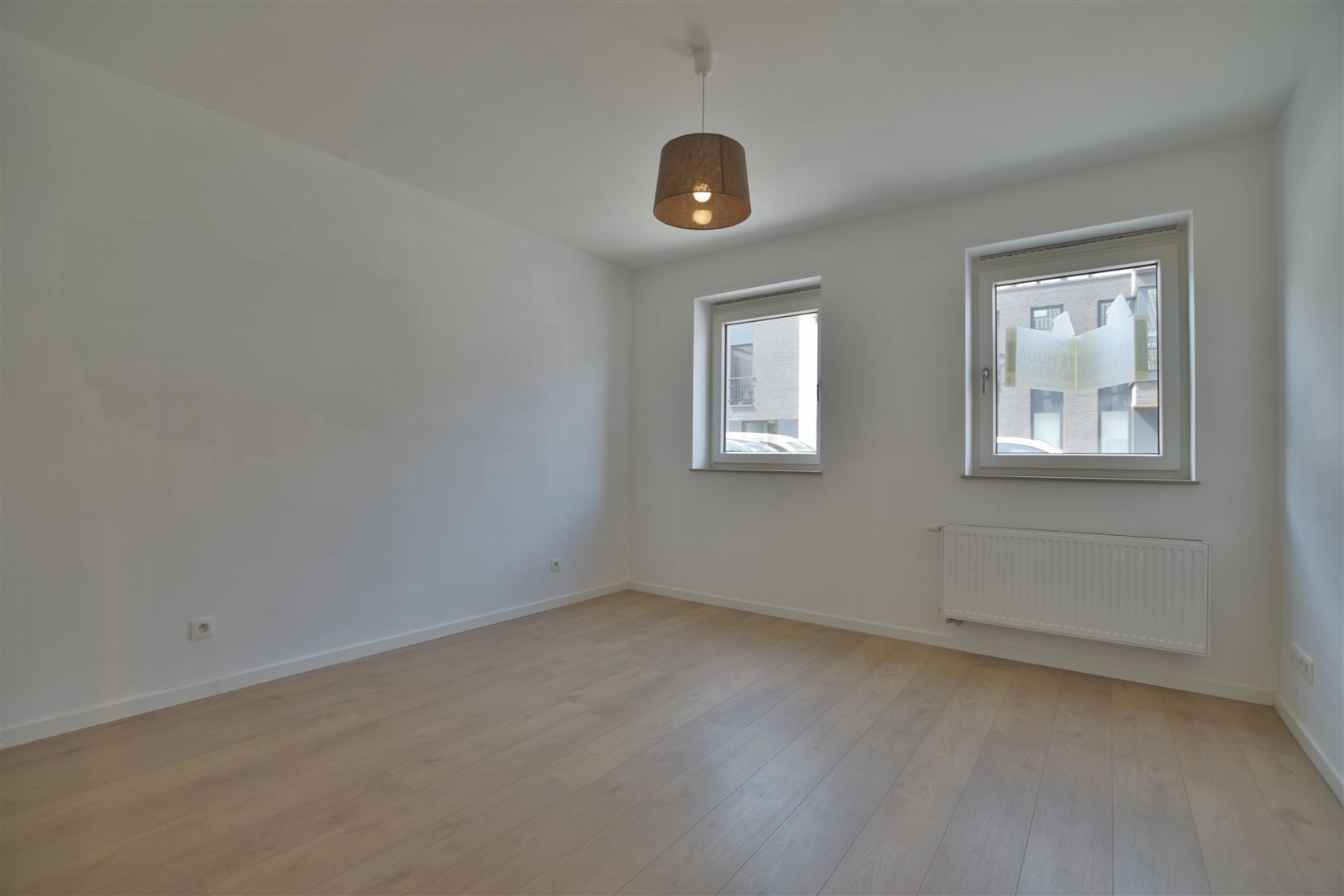 Prachtig gelijkvloers appartement  met 2 slaapkamers te Dendermonde (Schoonaarde) foto 12