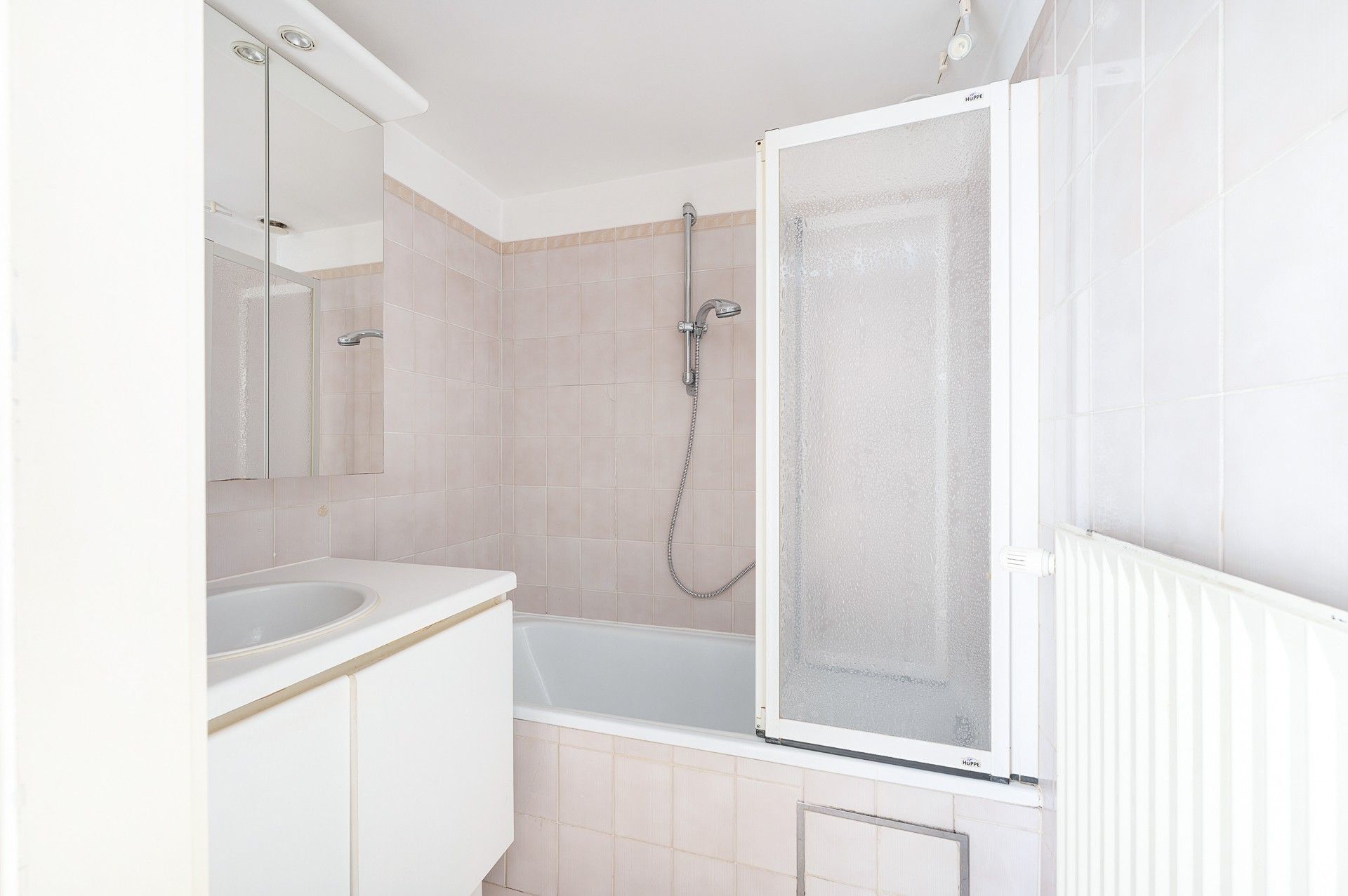 Centraal gelegen appartement met twee terrassen nabij de Lippenslaan foto 11