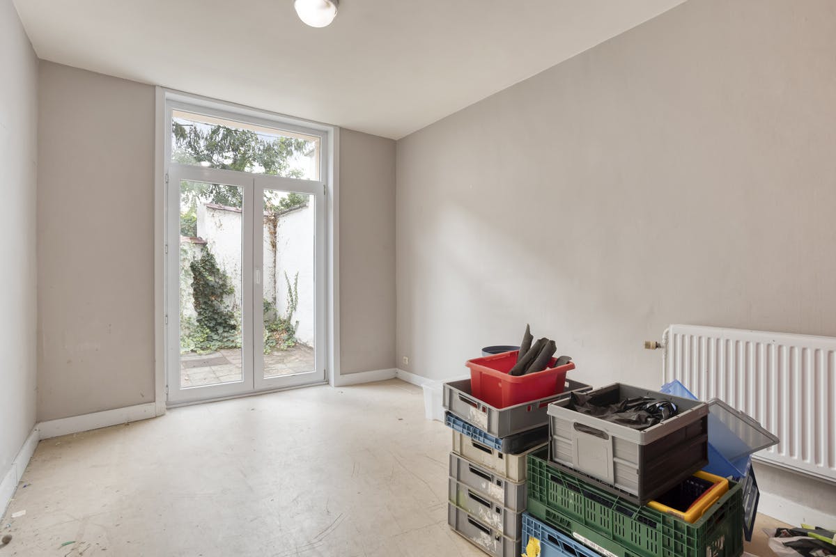 Ruim herenhuis te koop in Anderlecht – 3 verdiepingen foto 12