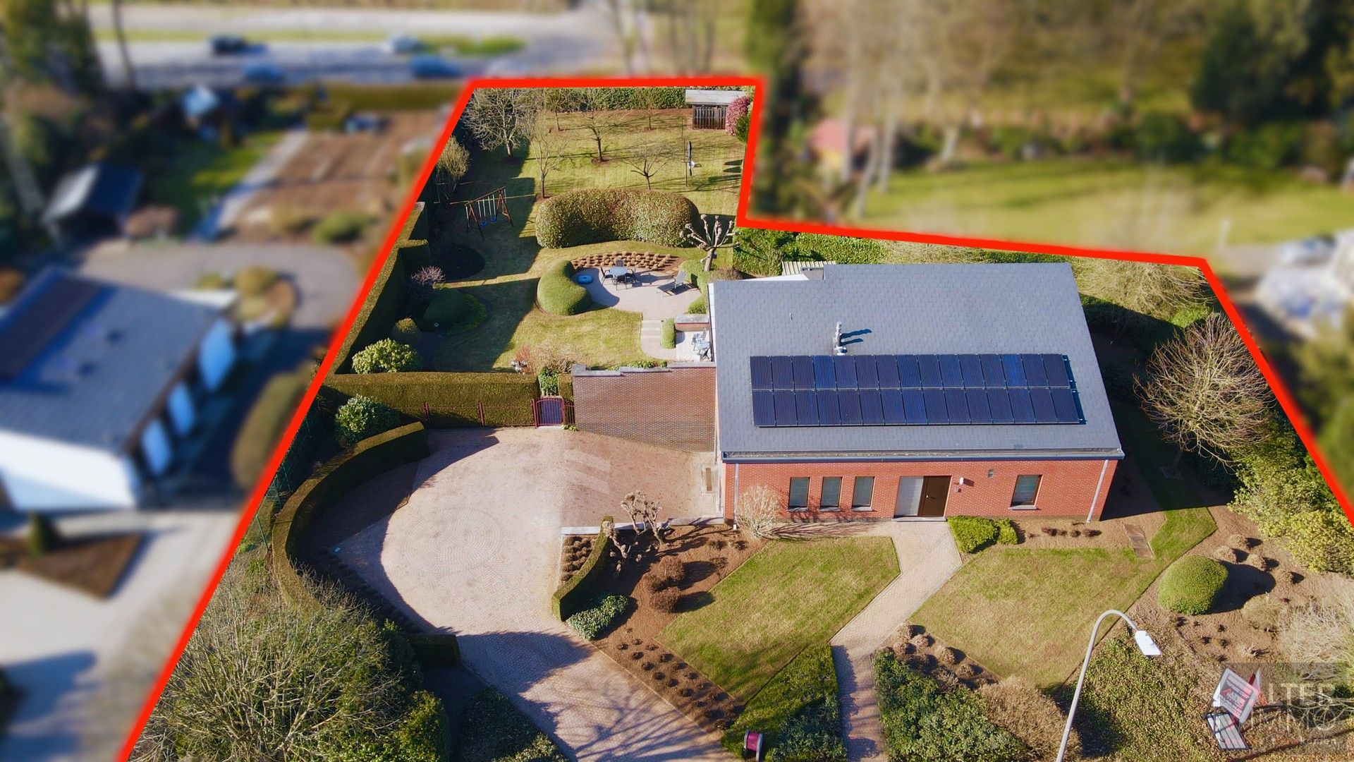 Uitzonderlijke woning op een uitstekende locatie. Top onderhouden,  4/5 slaapkamers op een extra breed (41,5m) perceel van ca. 20 are vlakbij Zolder centrum - prachtige tuin! foto 50
