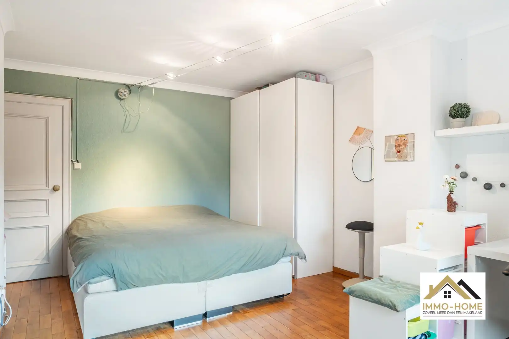 INSTAPKLARE WONING IN RUSTIGE WIJK AAN GROENE RAND LOKEREN foto 19