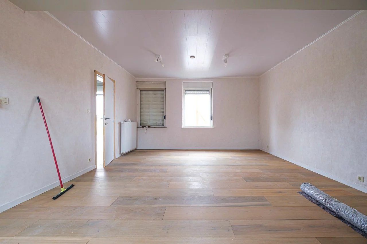 Verzorgde woning met drie slaapkamers foto 4