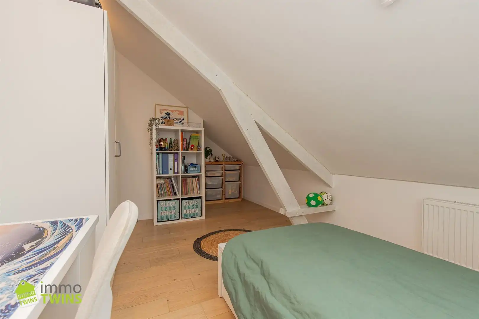 Prachtig gerenoveerde halfopen bebouwing met tuin en oprit in Dendermonde foto 34