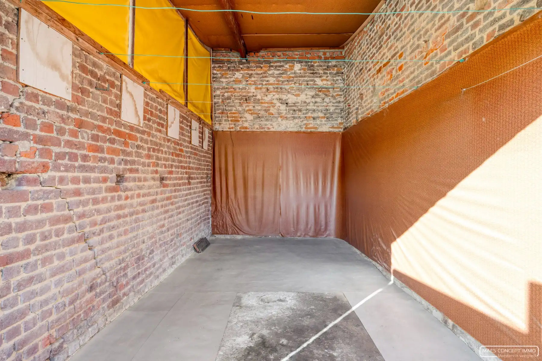Karaktervolle woning met garage te koop op Elsegemplein (Wortegem) foto 28