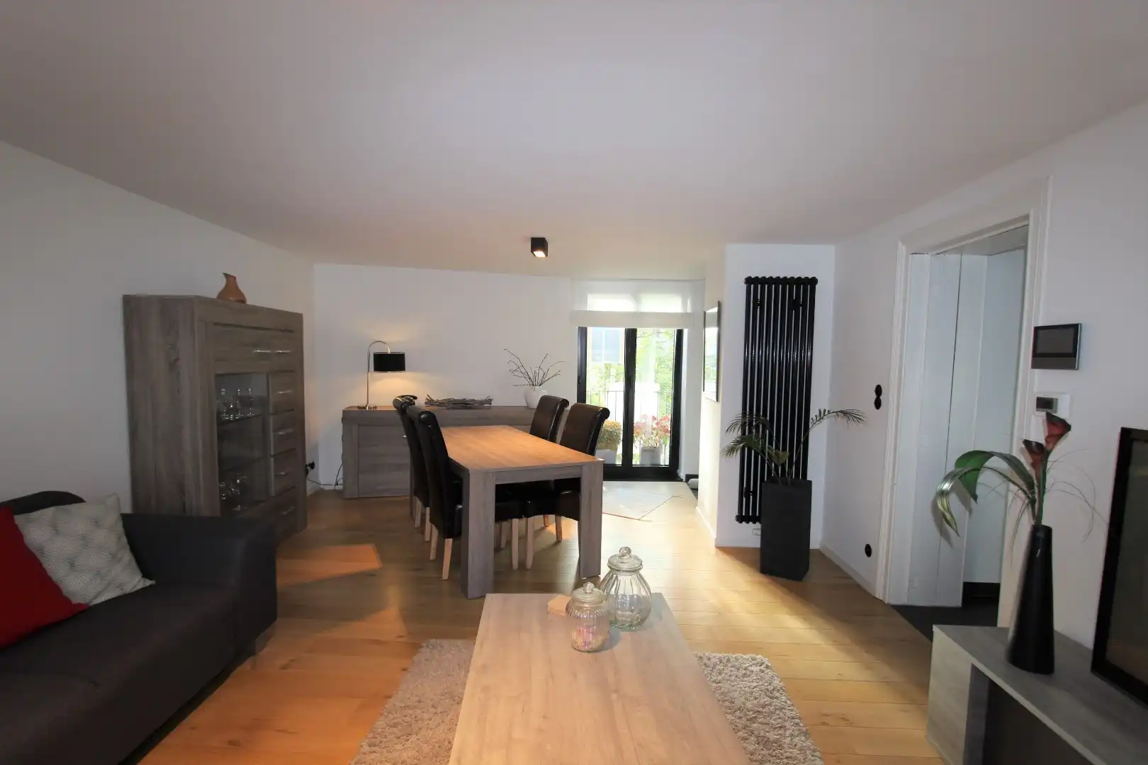 RUSTIG EN EXCLUSIEF GELEGEN APPARTEMENT foto 5