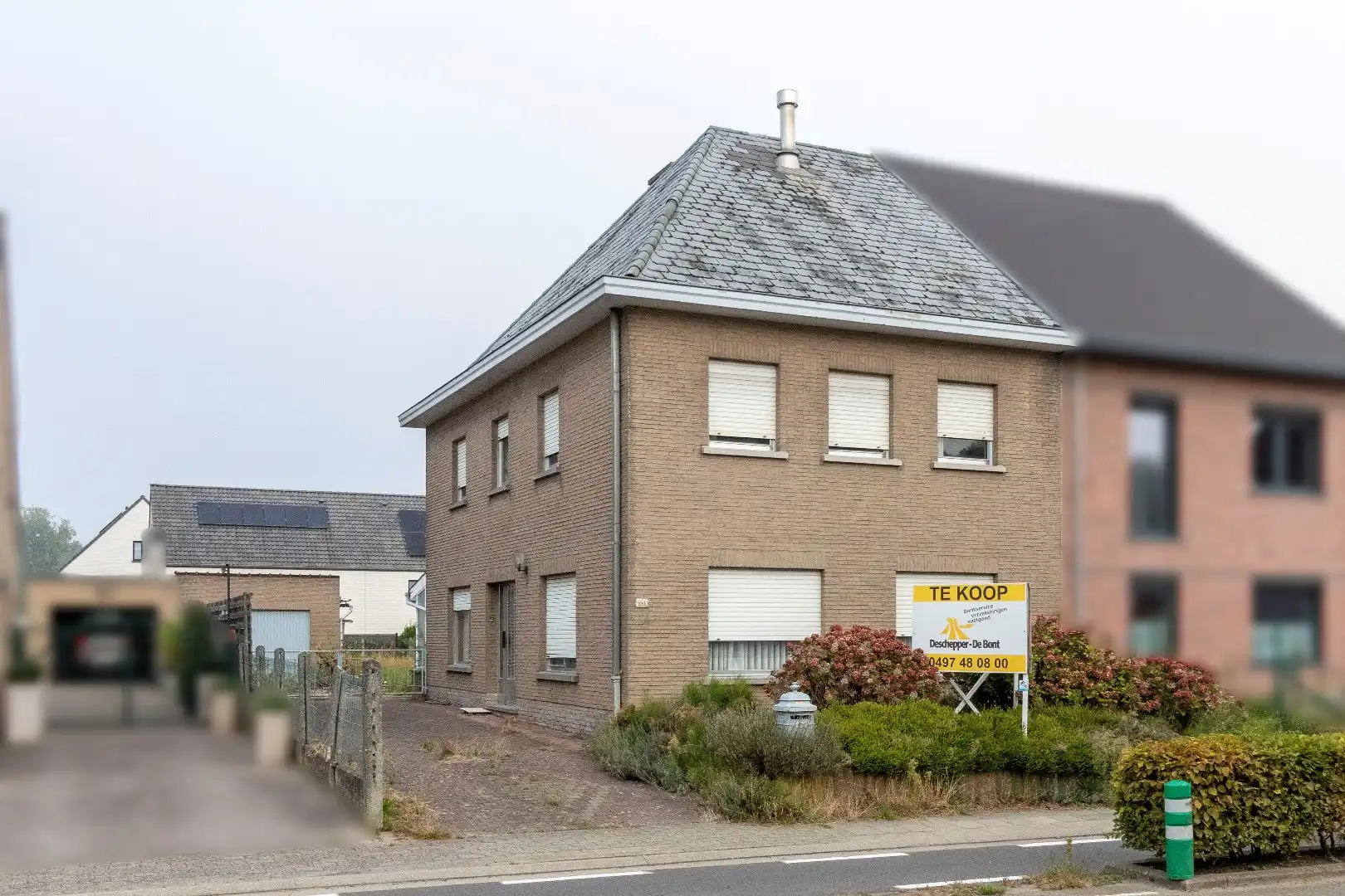Hoofdfoto van de publicatie: Solide woning met 3 slaapkamers, garage en ruime westgerichte tuin