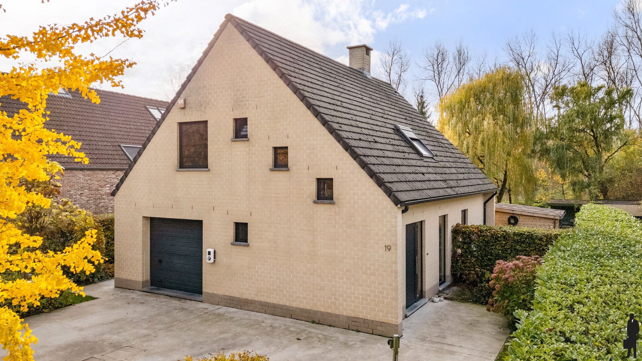 Rustig gelegen en energiezuinige woning met 4 slks op 1.280 m² foto 23