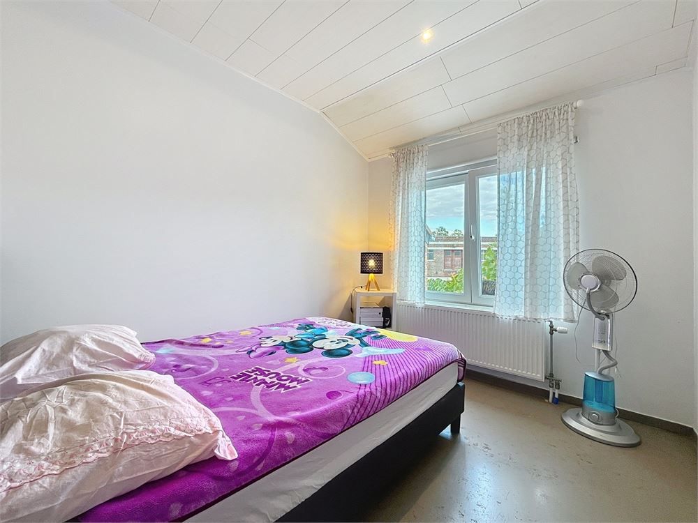 HOB met 4 - 5 slpks en super gezellig zuiders ingerichte tuin foto 21