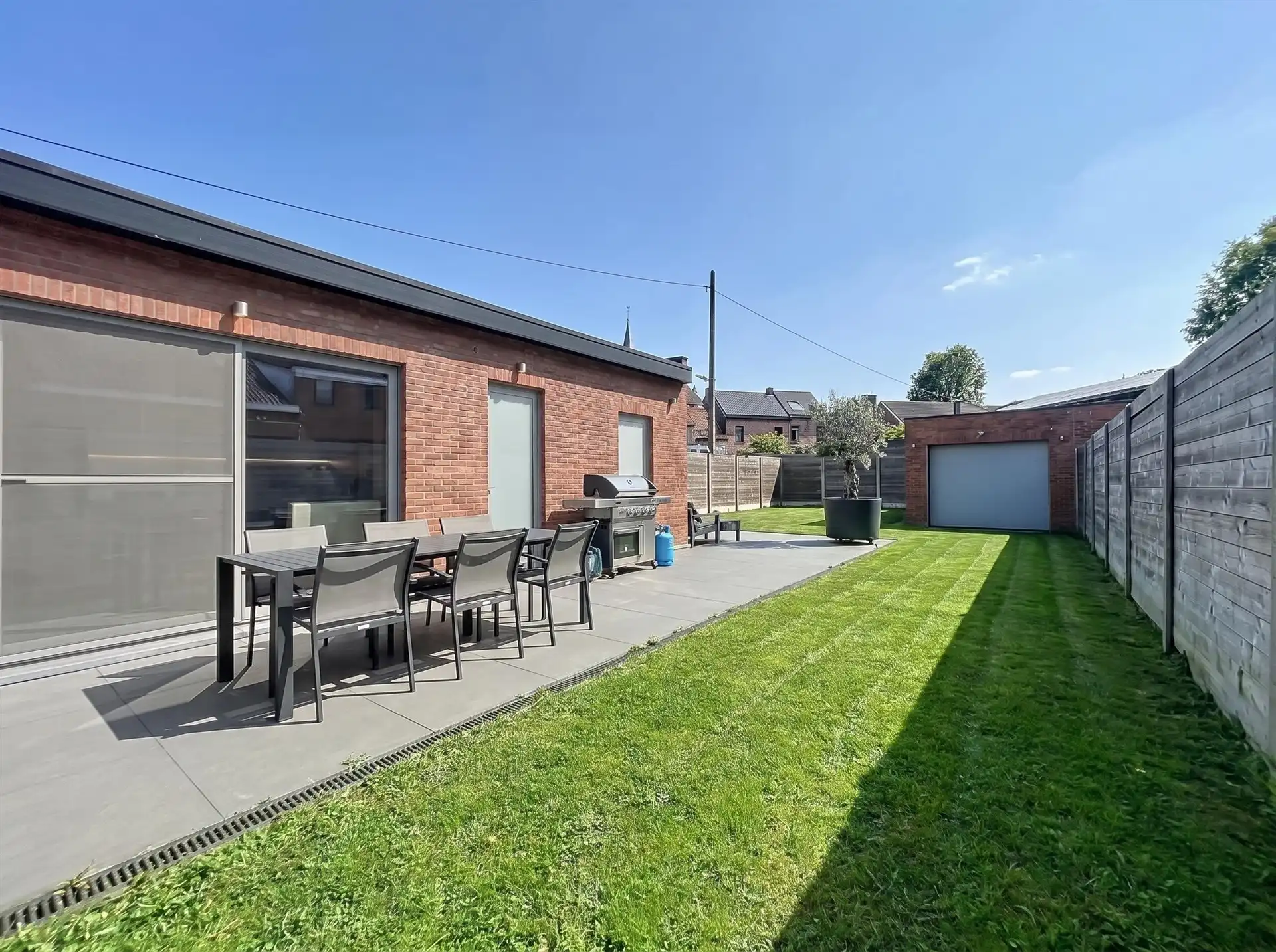 Instapklare gezinswoning met 4 slaapamers op perceel van 348m² foto 6