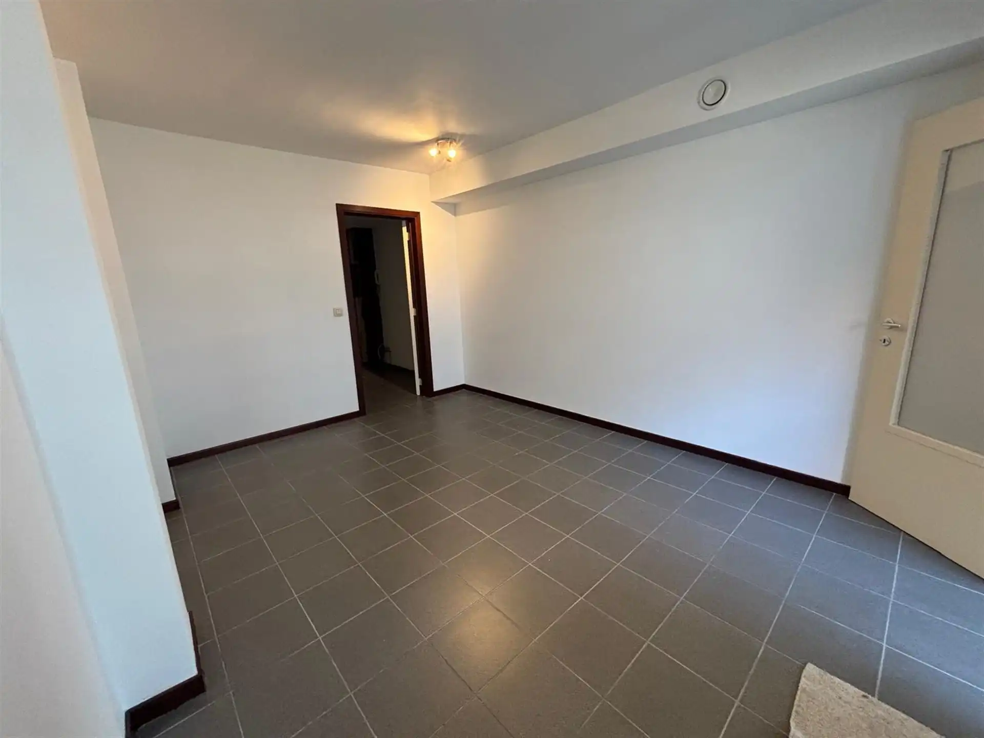 Gezellig appartement met één slaapkamer en terras in centrum Aalst foto 5