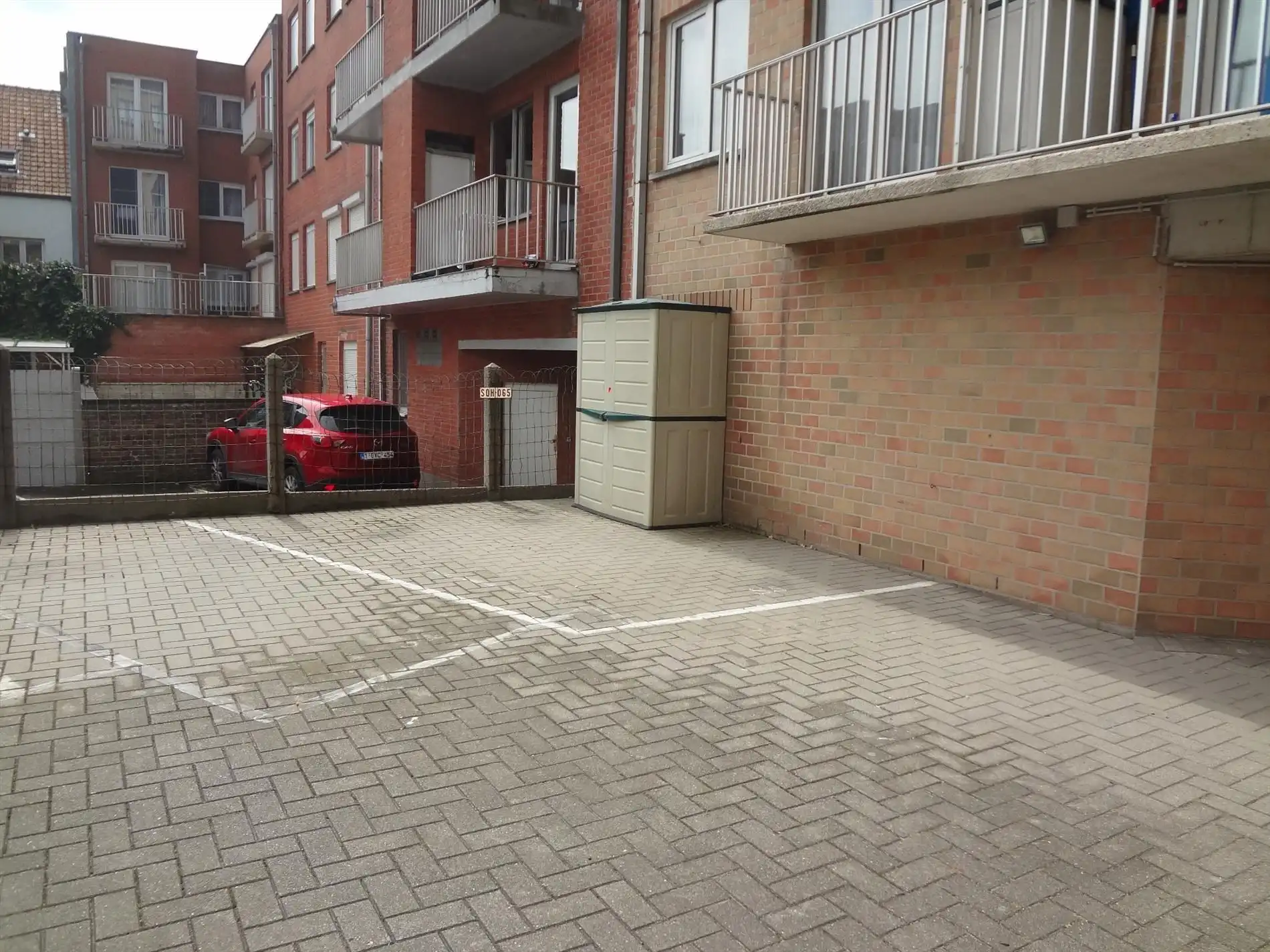 Ruime parking - centrum Wenduine foto 4