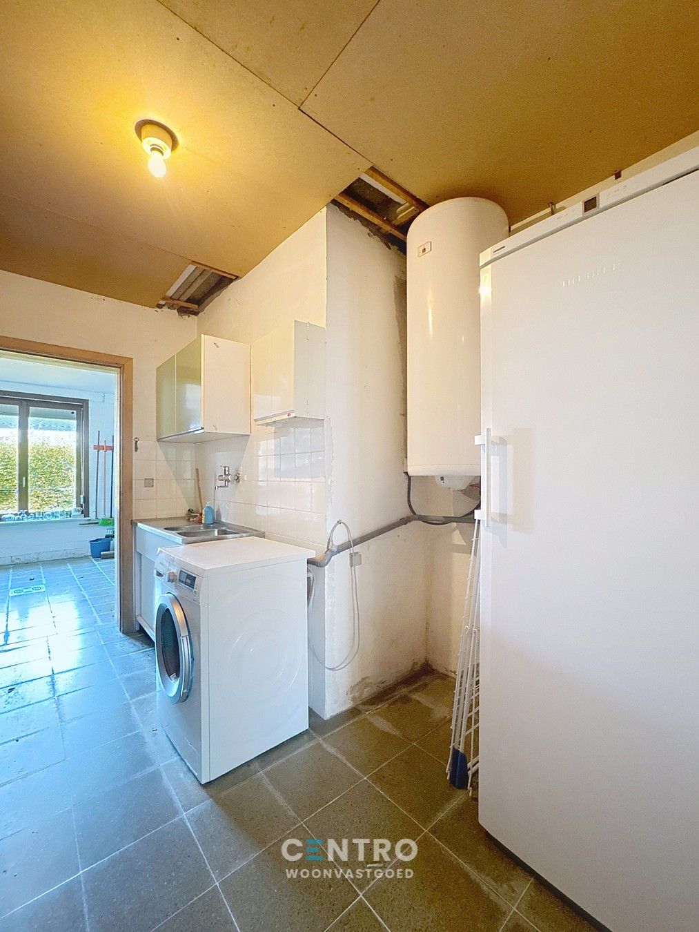 Rustig gelegen woning op 987m2 grond te Uitkerke! foto 10