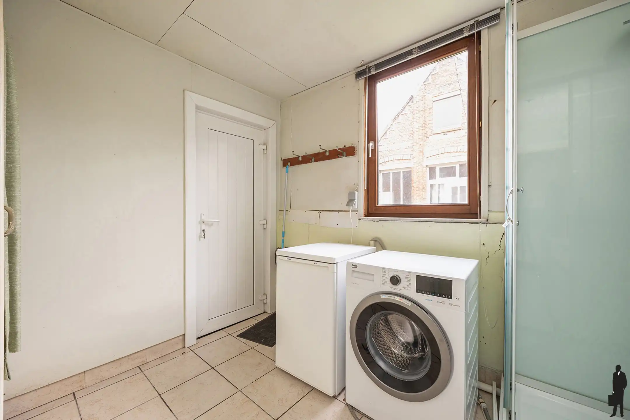 Ruime gezinswoning met tuin & bijgebouw te Hamme  foto 11