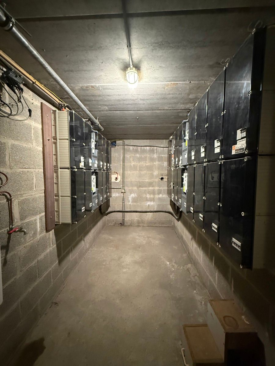 Instapklaar appartement met terras op toplocatie in Genk foto 12