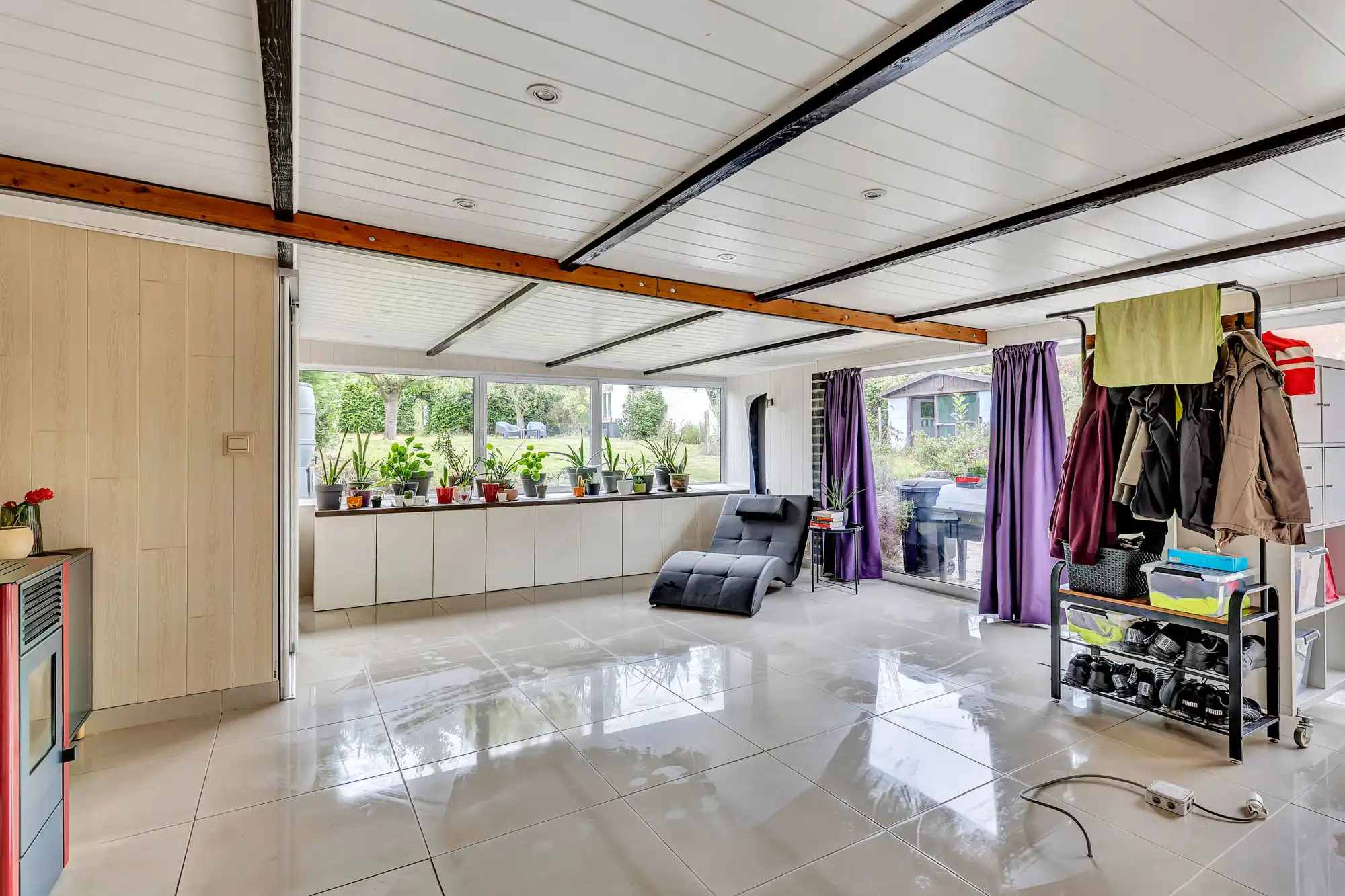 Instapklare woning met ruime garage op groene locatie foto 10