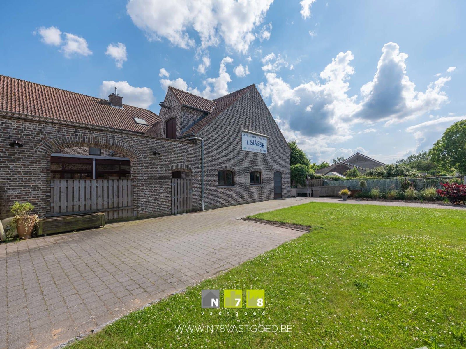 Huis te koop foto 44