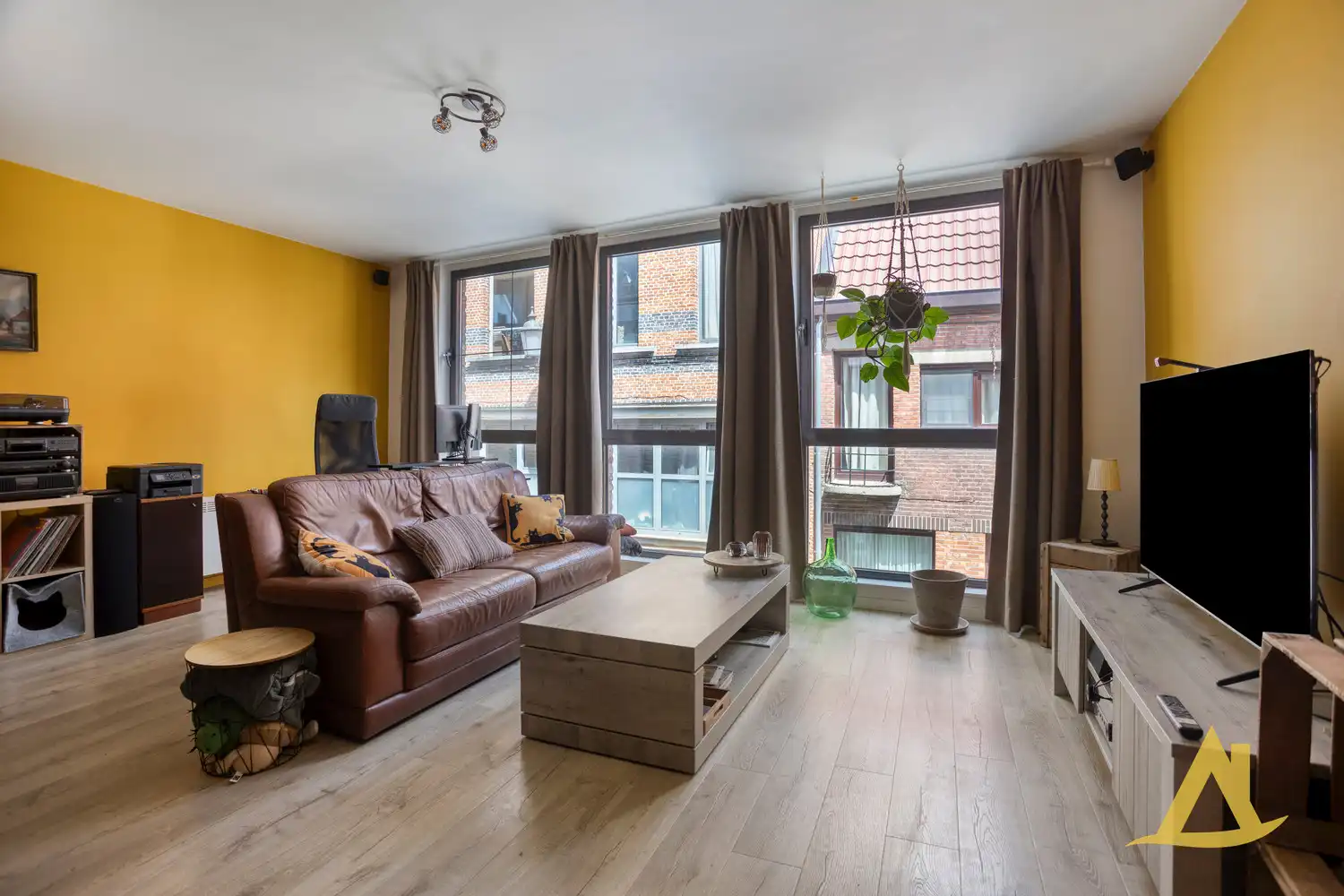INSTAPKLAAR APPARTEMENT IN HET HART VAN DIEST! foto 4