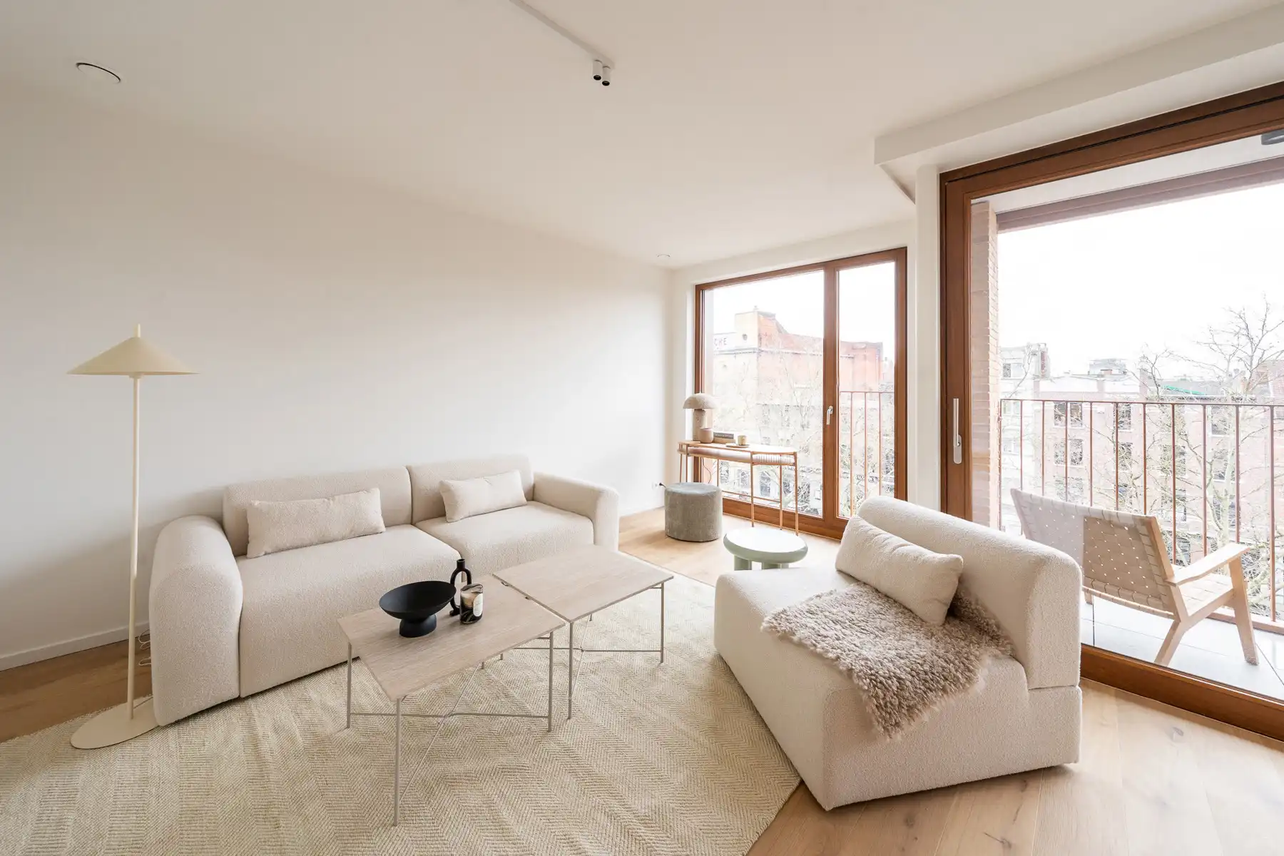 Bemeubeld nieuwbouwappartement op toplocatie, Eilandje!&nbsp; foto 3