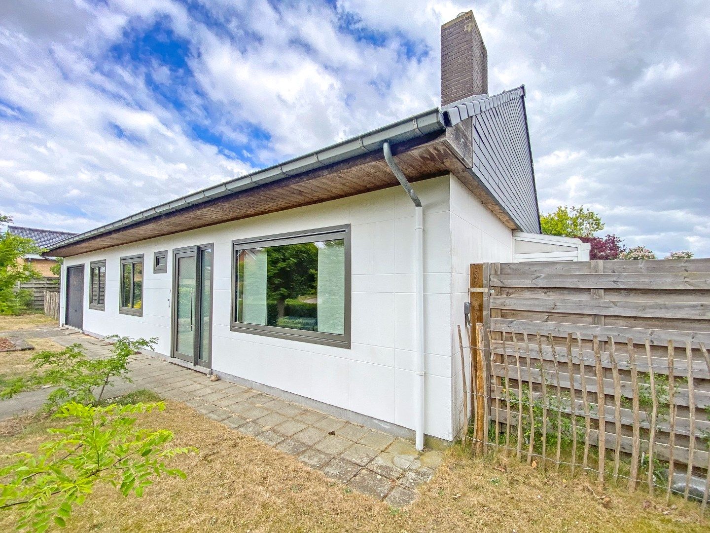 Alleenstaande gelijkvloerse villa op 625m² gelegen vlakbij de dorpskern van Koksijde.  foto 23